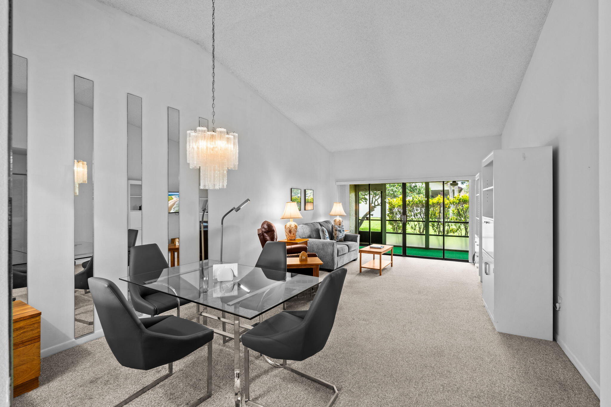 VILLAS OF WILLOW BEND - Residential
