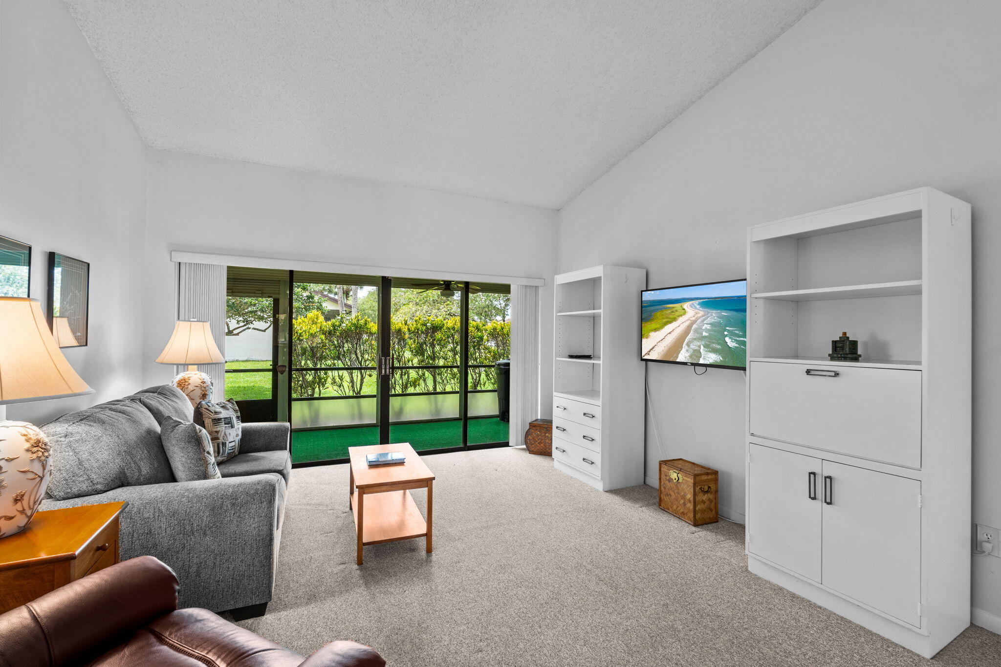 VILLAS OF WILLOW BEND - Residential