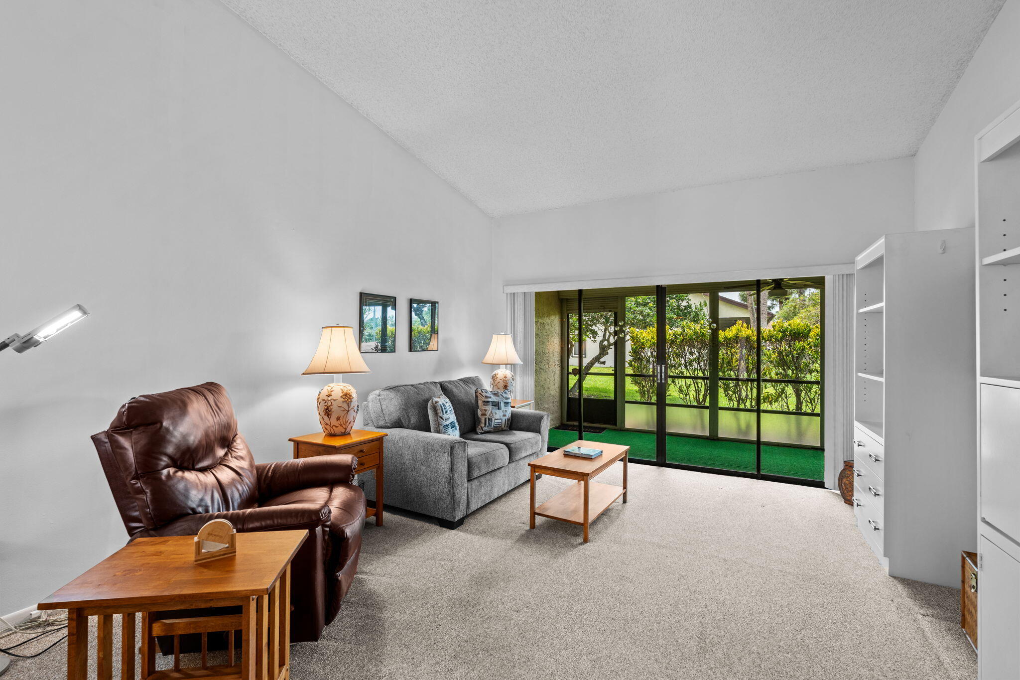 VILLAS OF WILLOW BEND - Residential