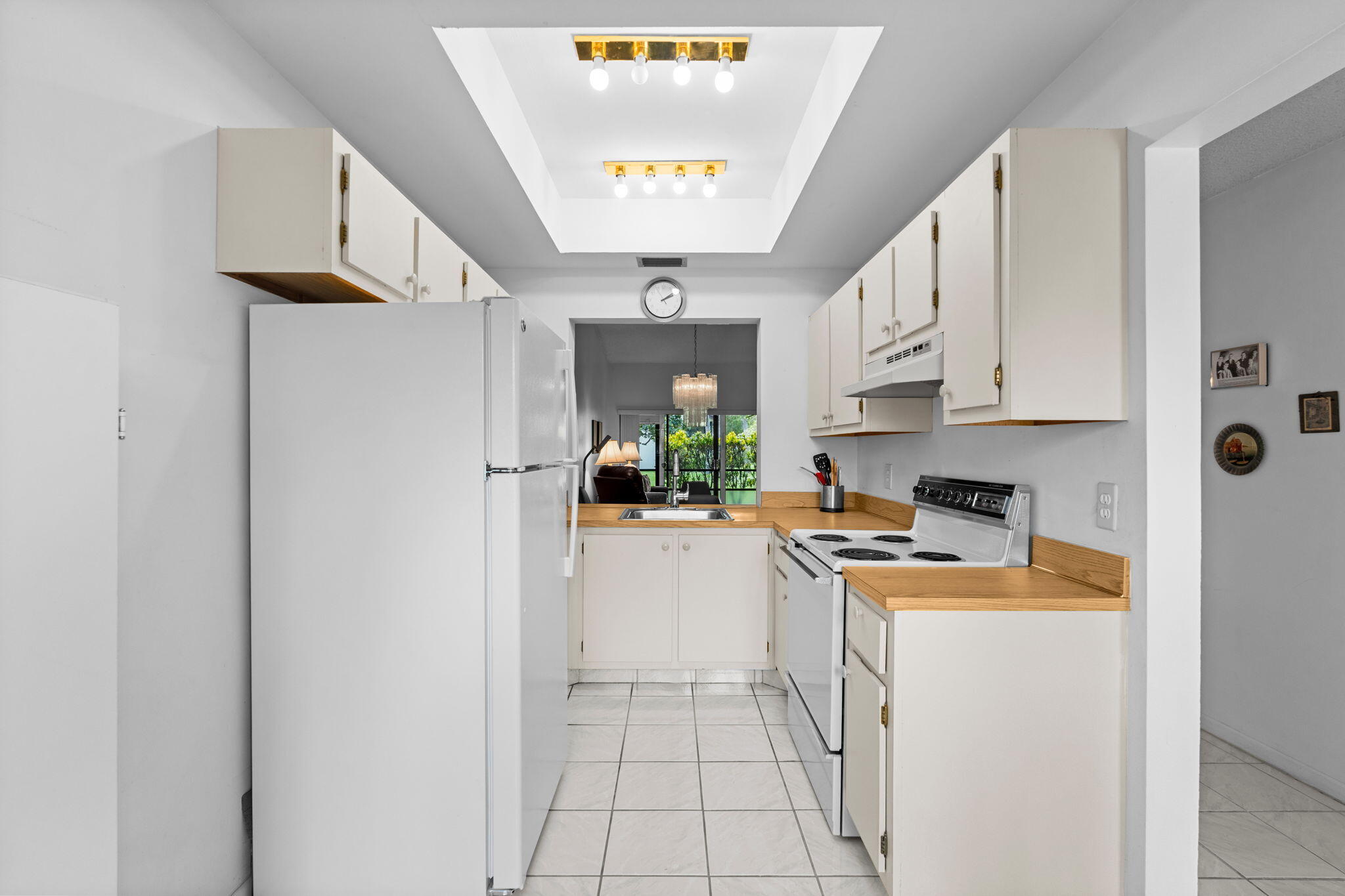 VILLAS OF WILLOW BEND - Residential