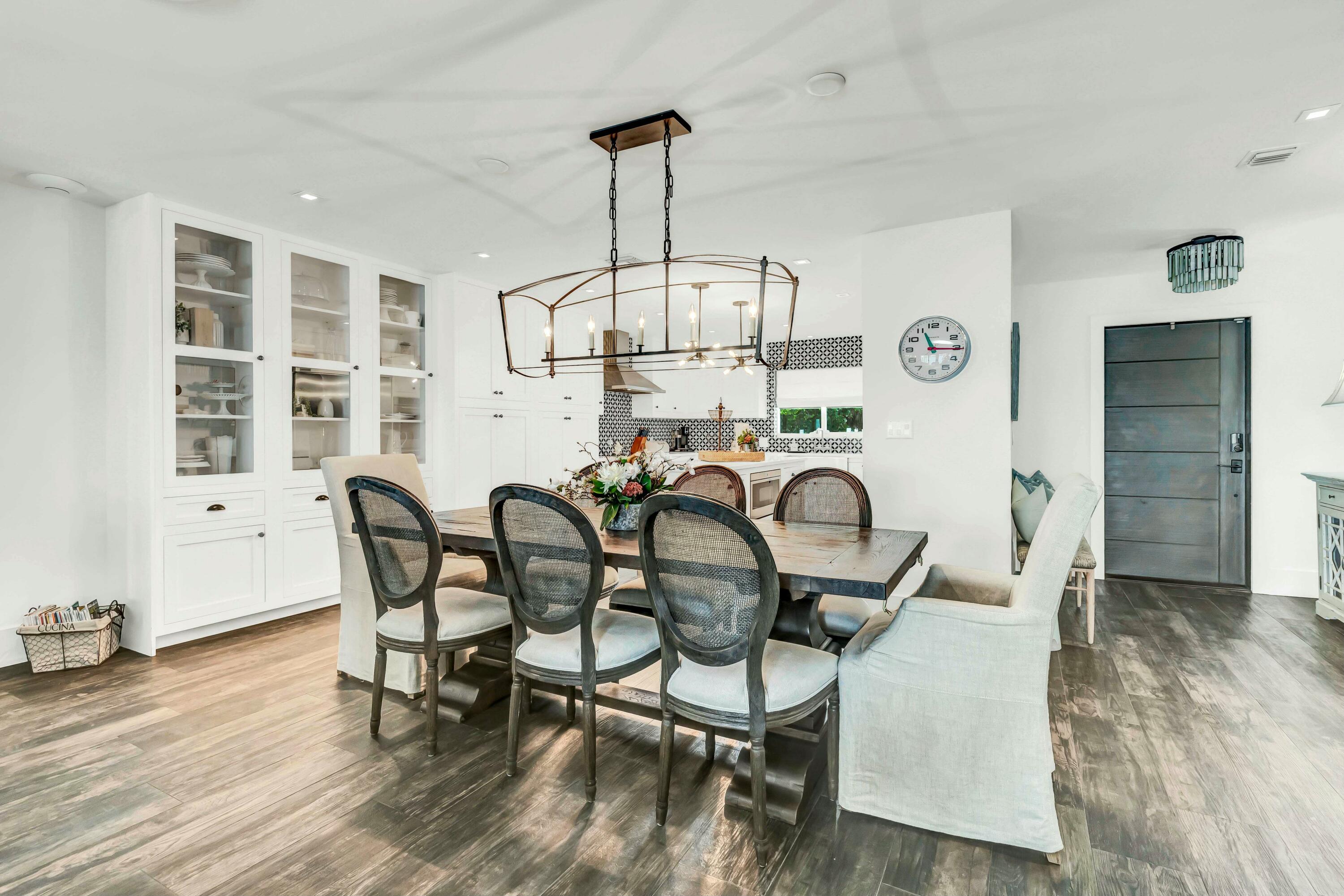 RIO VISTA OF ISLAND SHORES - Residential