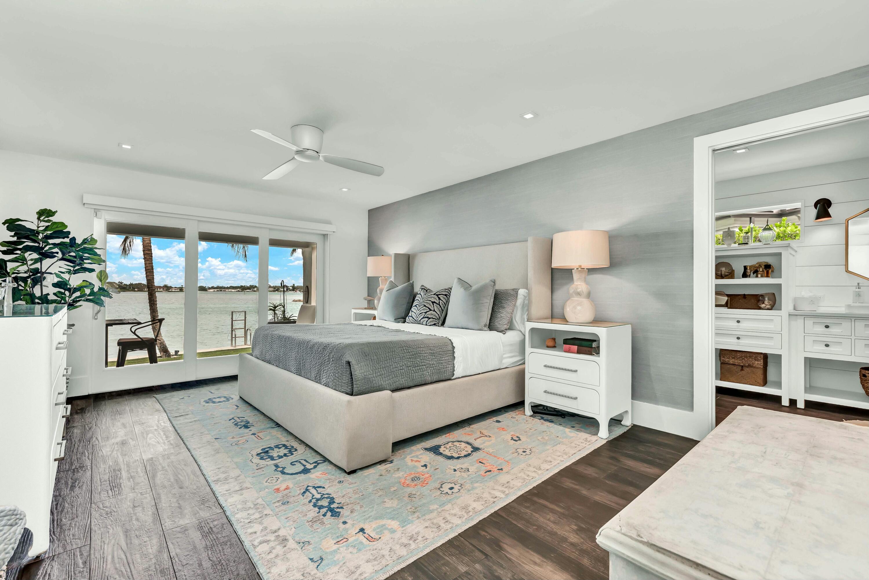 RIO VISTA OF ISLAND SHORES - Residential