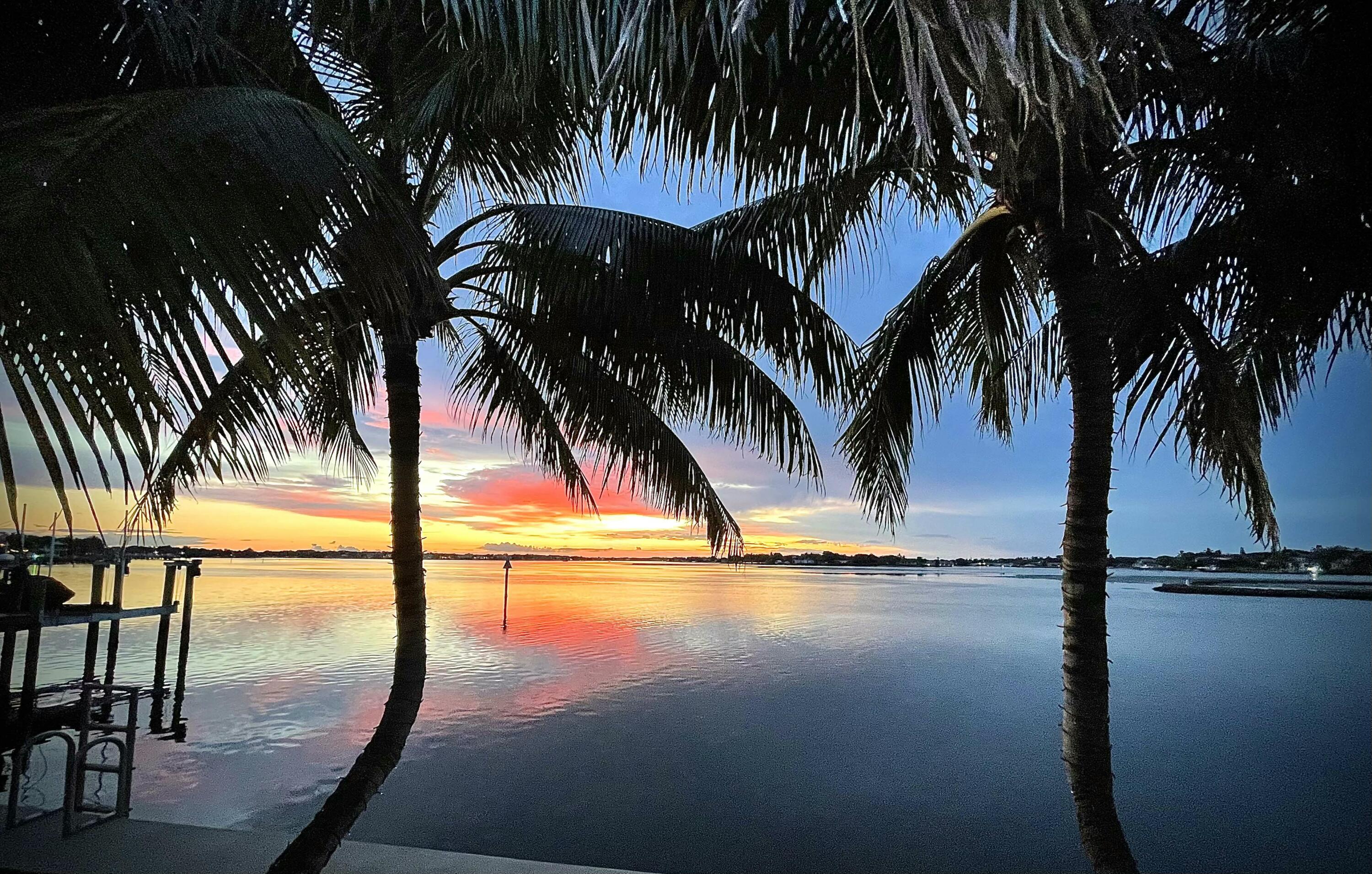 RIO VISTA OF ISLAND SHORES - Residential