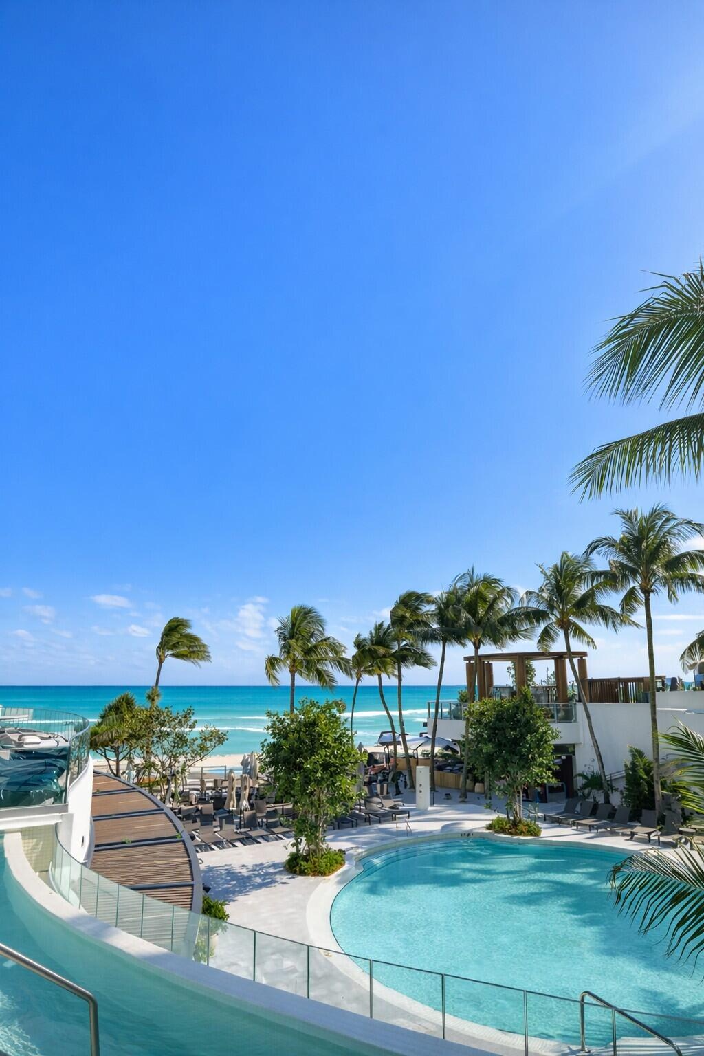 DIPLOMAT OCEANFRONT RESIDENCES - Residential