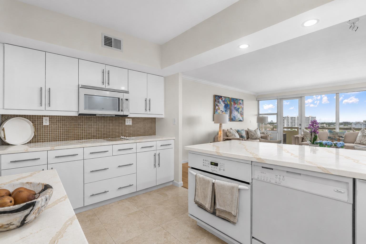 CORAL RIDGE TOWERS NORTH CO-OP - Residential