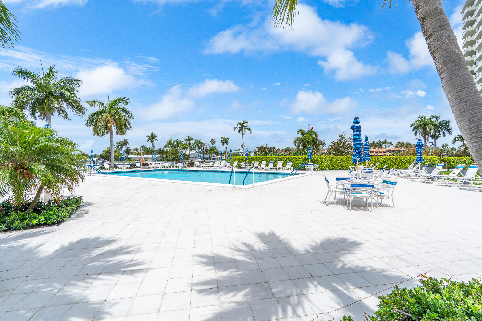 CORAL RIDGE TOWERS NORTH CO-OP - Residential