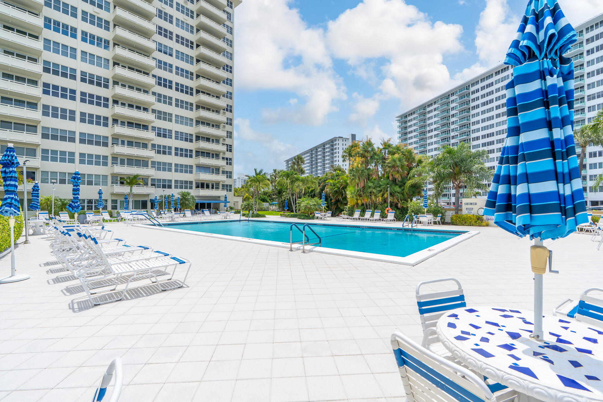 CORAL RIDGE TOWERS NORTH CO-OP - Residential