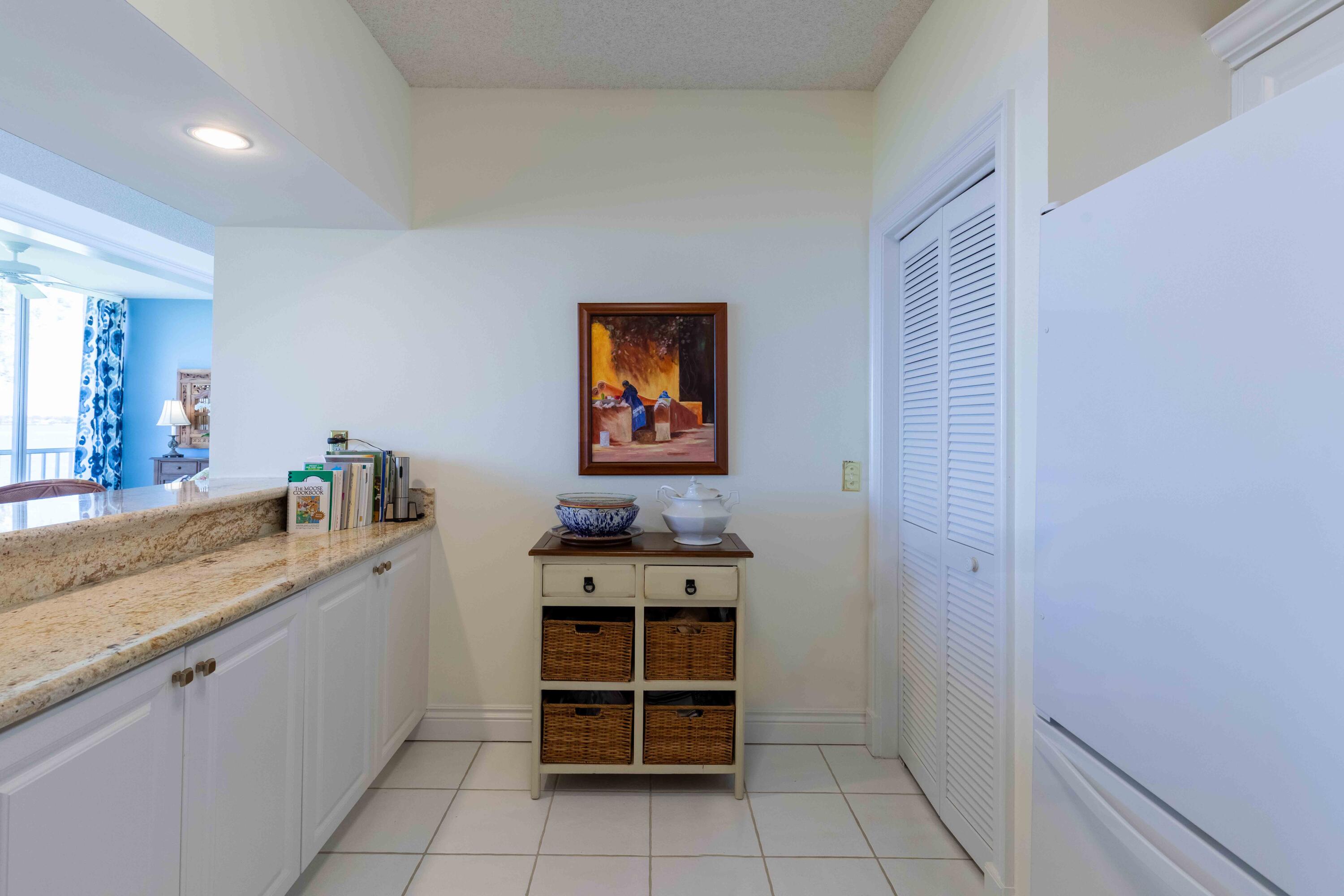 HARBOUR RIDGE Y&CC - SOUTH SHORE VILLAGE - Residential