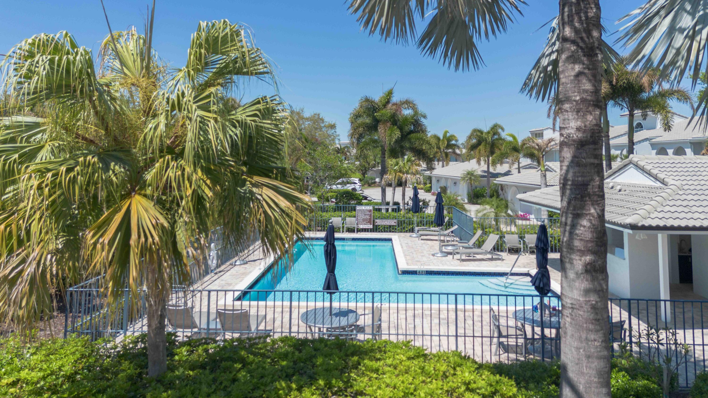 HARBOUR RIDGE Y&CC - SOUTH SHORE VILLAGE - Residential