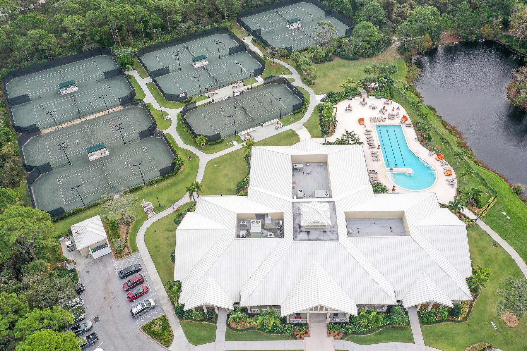 HARBOUR RIDGE Y&CC - SOUTH SHORE VILLAGE - Residential