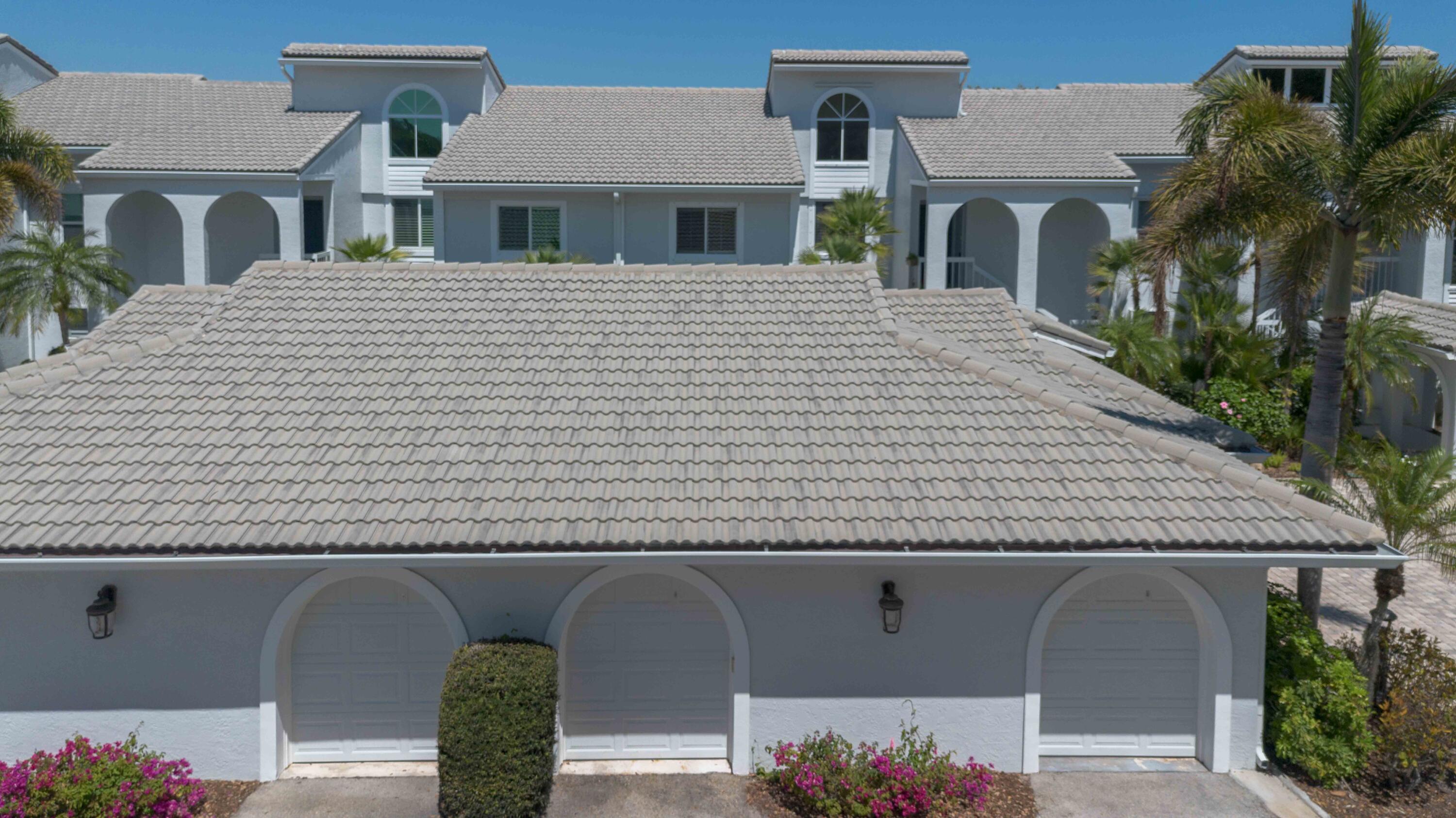 HARBOUR RIDGE Y&CC - SOUTH SHORE VILLAGE - Residential
