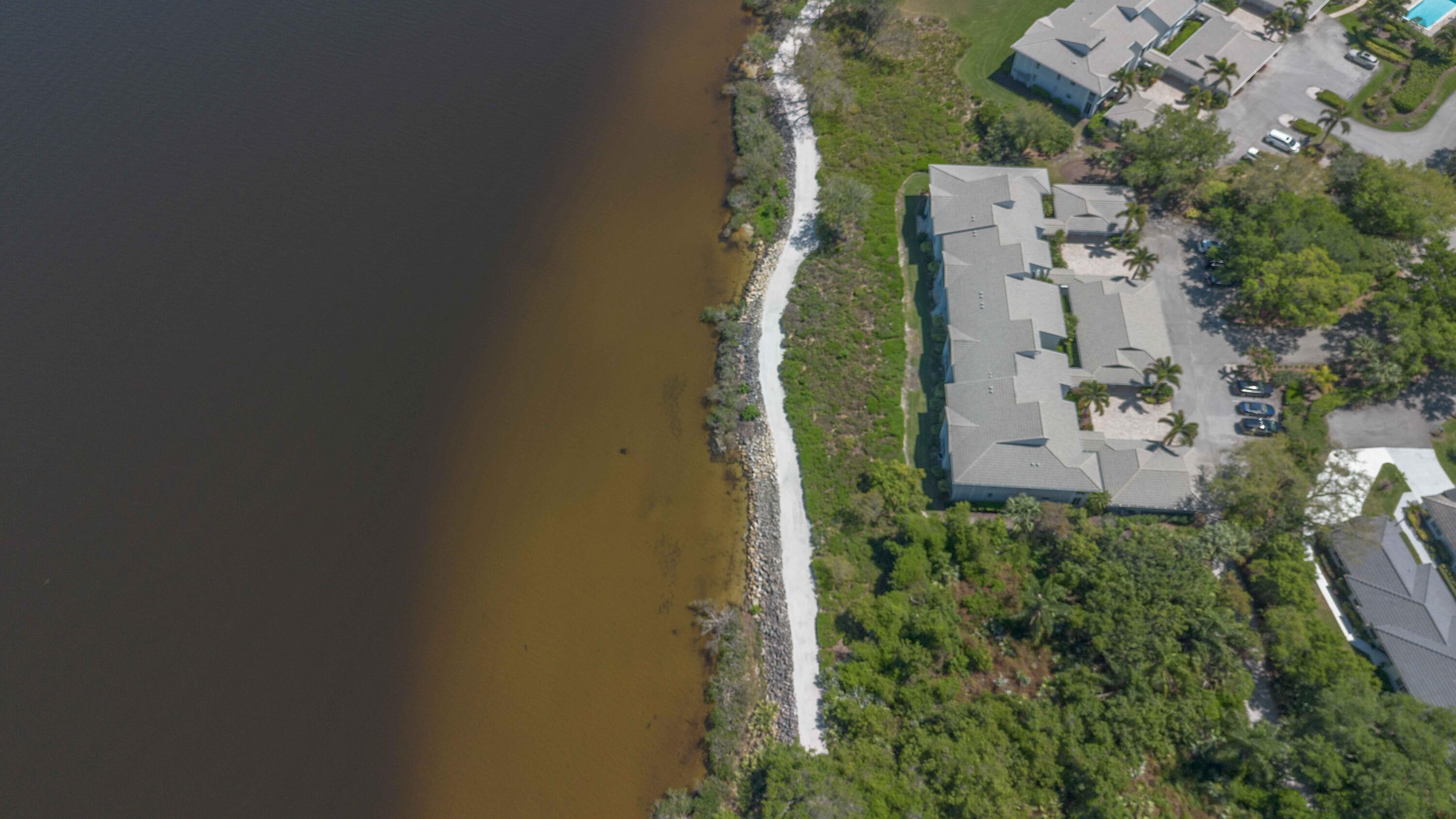 HARBOUR RIDGE Y&CC - SOUTH SHORE VILLAGE - Residential