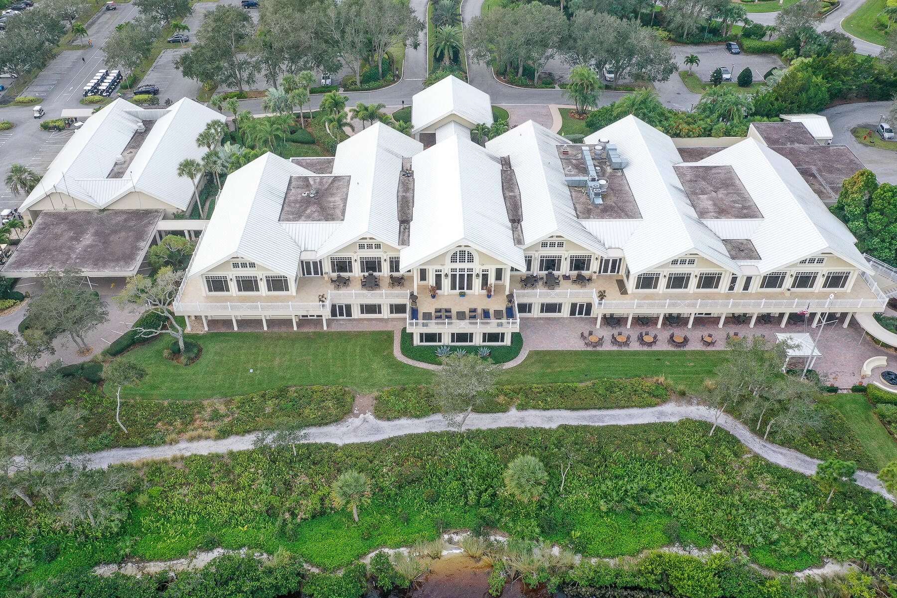 HARBOUR RIDGE Y&CC - SOUTH SHORE VILLAGE - Residential