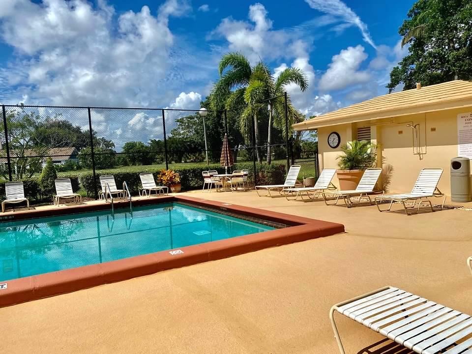 BOCA TEECA CONDO 5 - Residential Lease