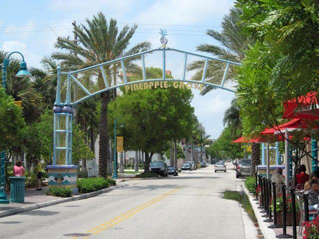 BOCA TEECA CONDO 5 - Residential Lease