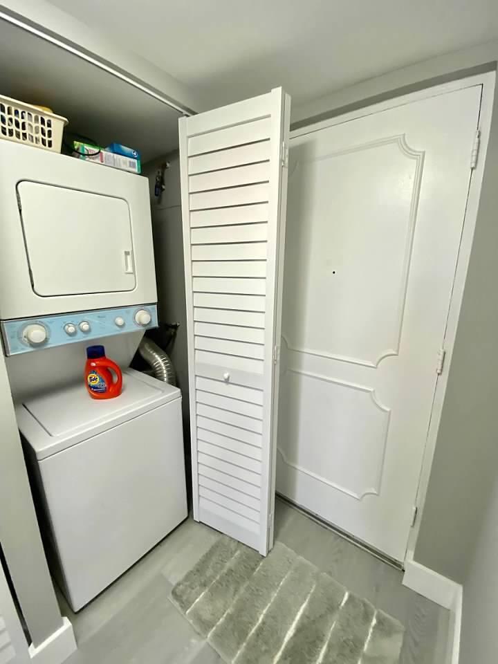 BOCA TEECA CONDO 5 - Residential Lease