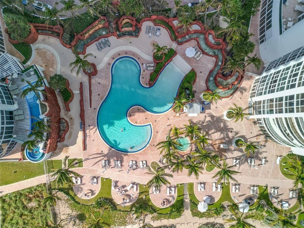 TRUMP ROYALE CONDO - Residential Lease