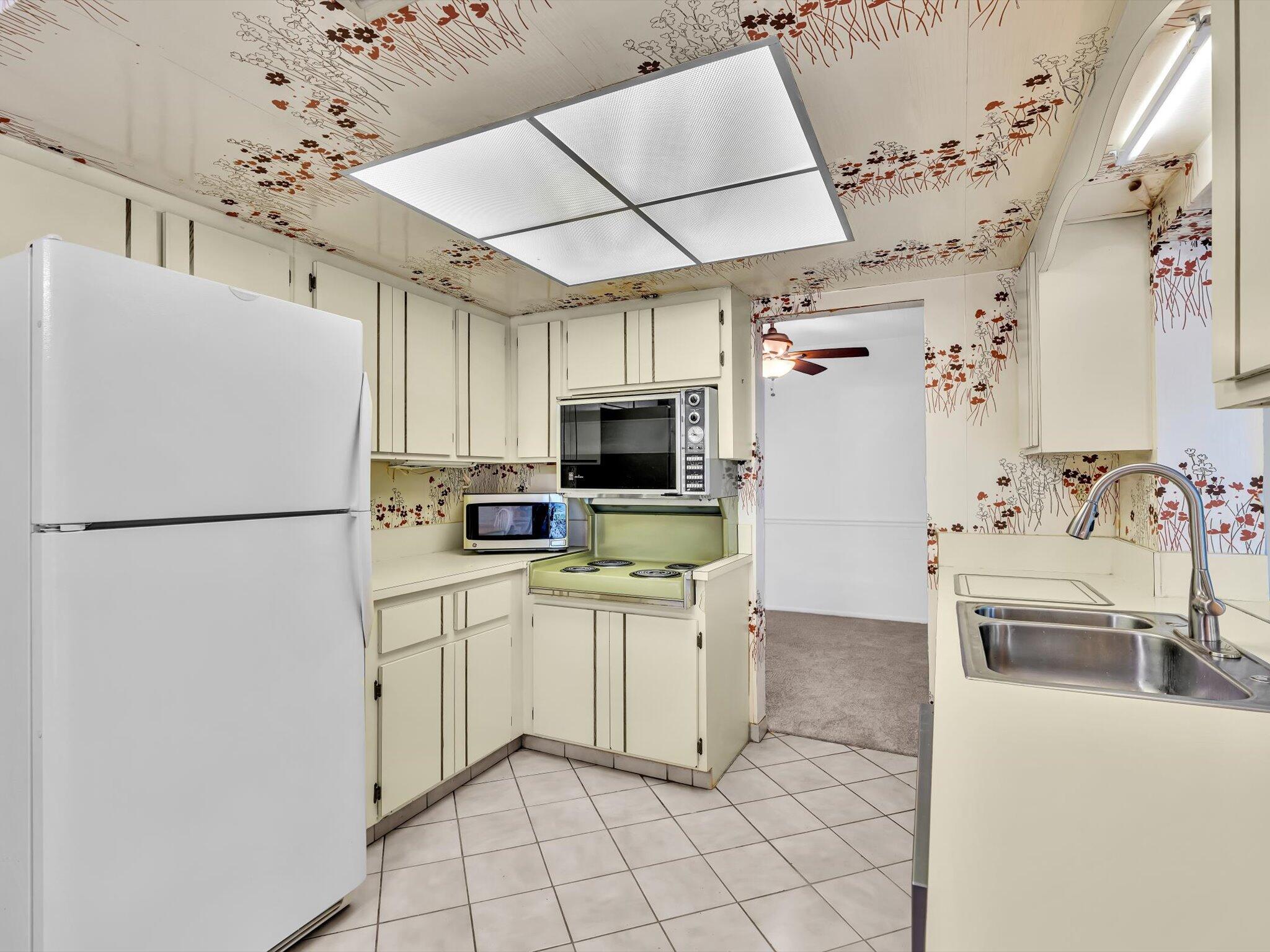 MAINLANDS OF TAMARAC LAKES - Residential