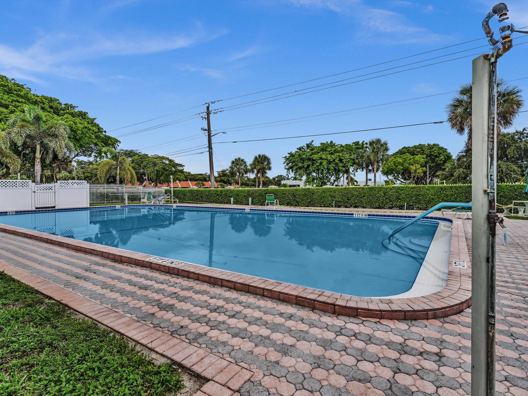 MAINLANDS OF TAMARAC LAKES - Residential