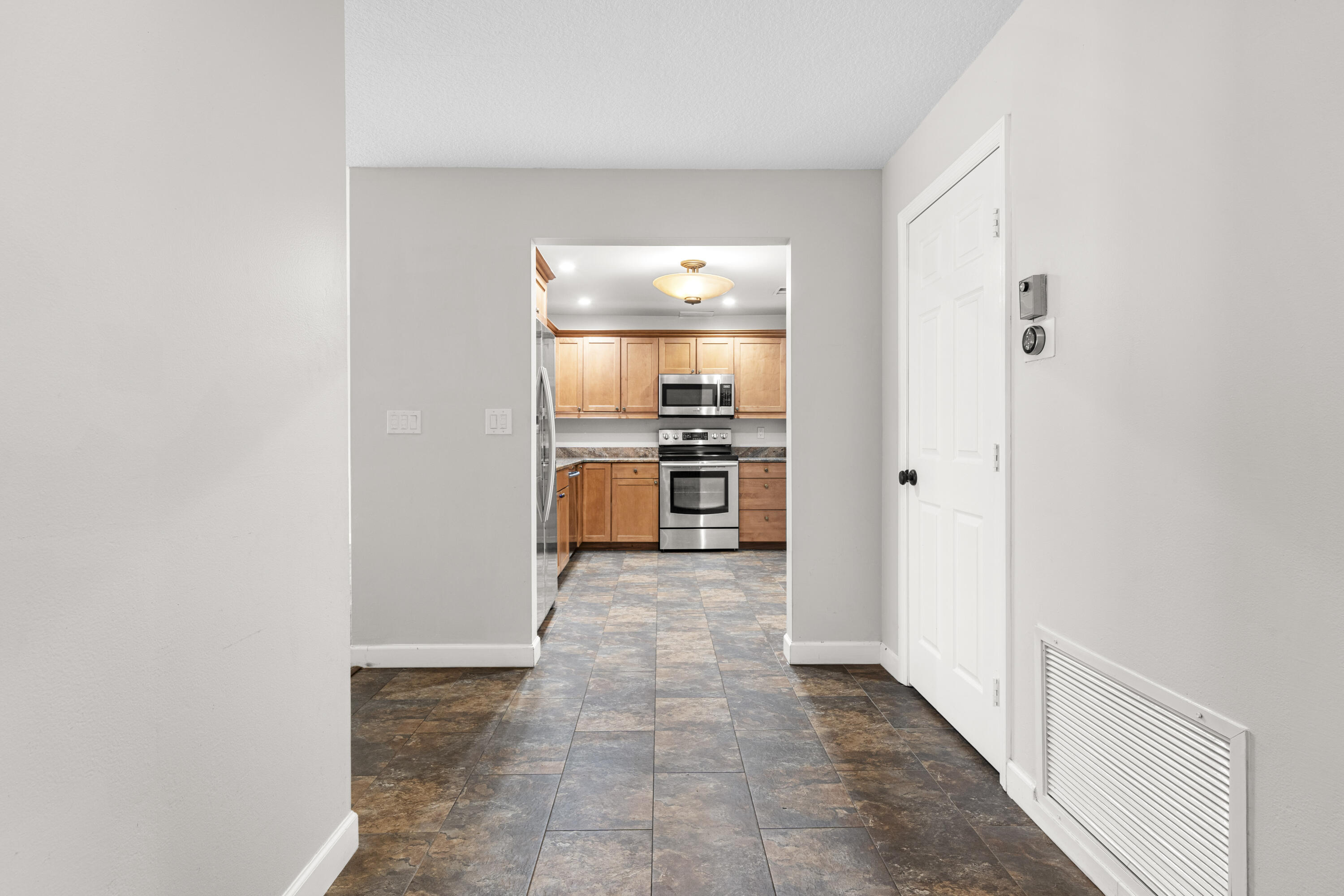 THE TOWNHOUSES OF EMERALD HILLS - Residential