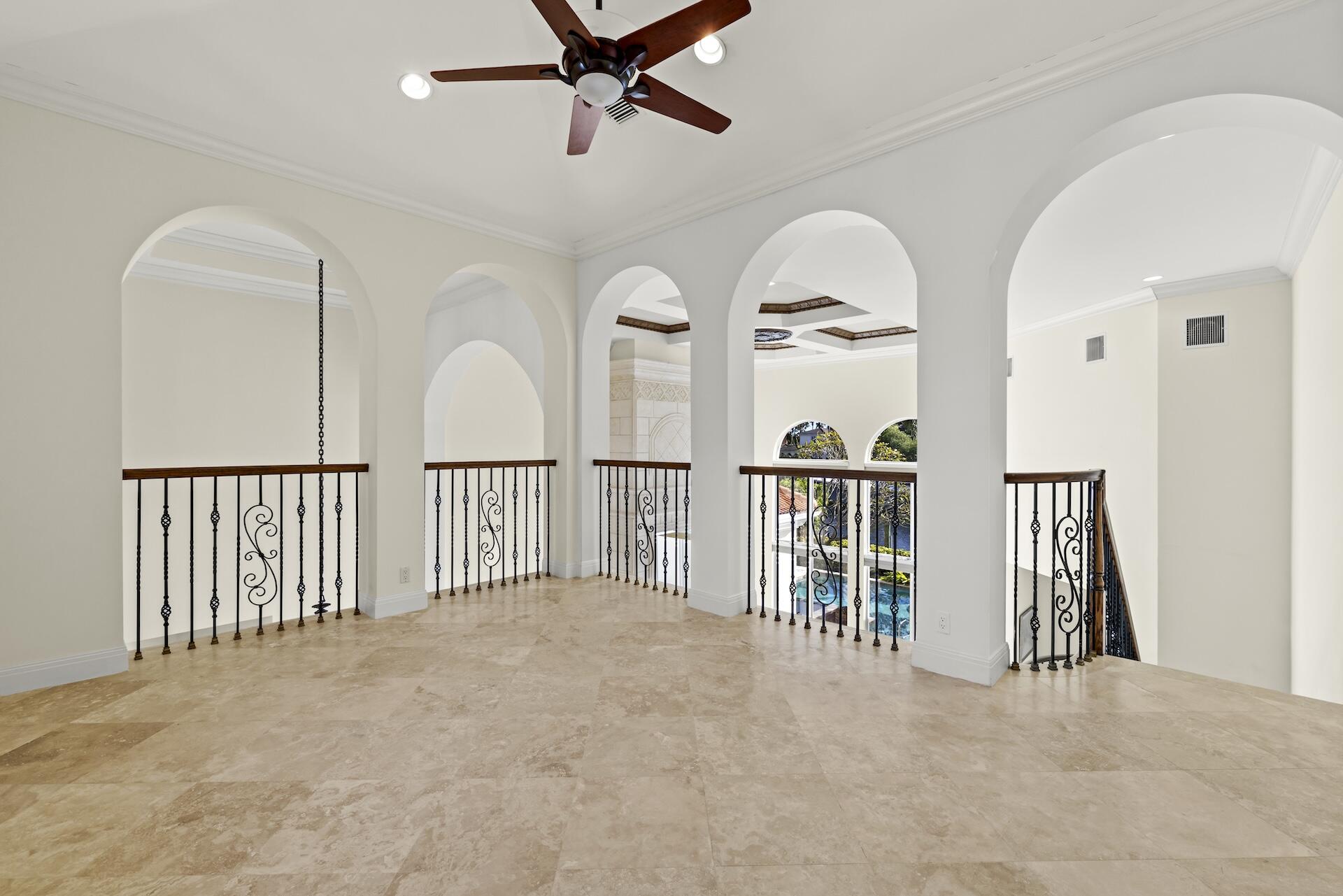 HARBOUR ISLES - Residential