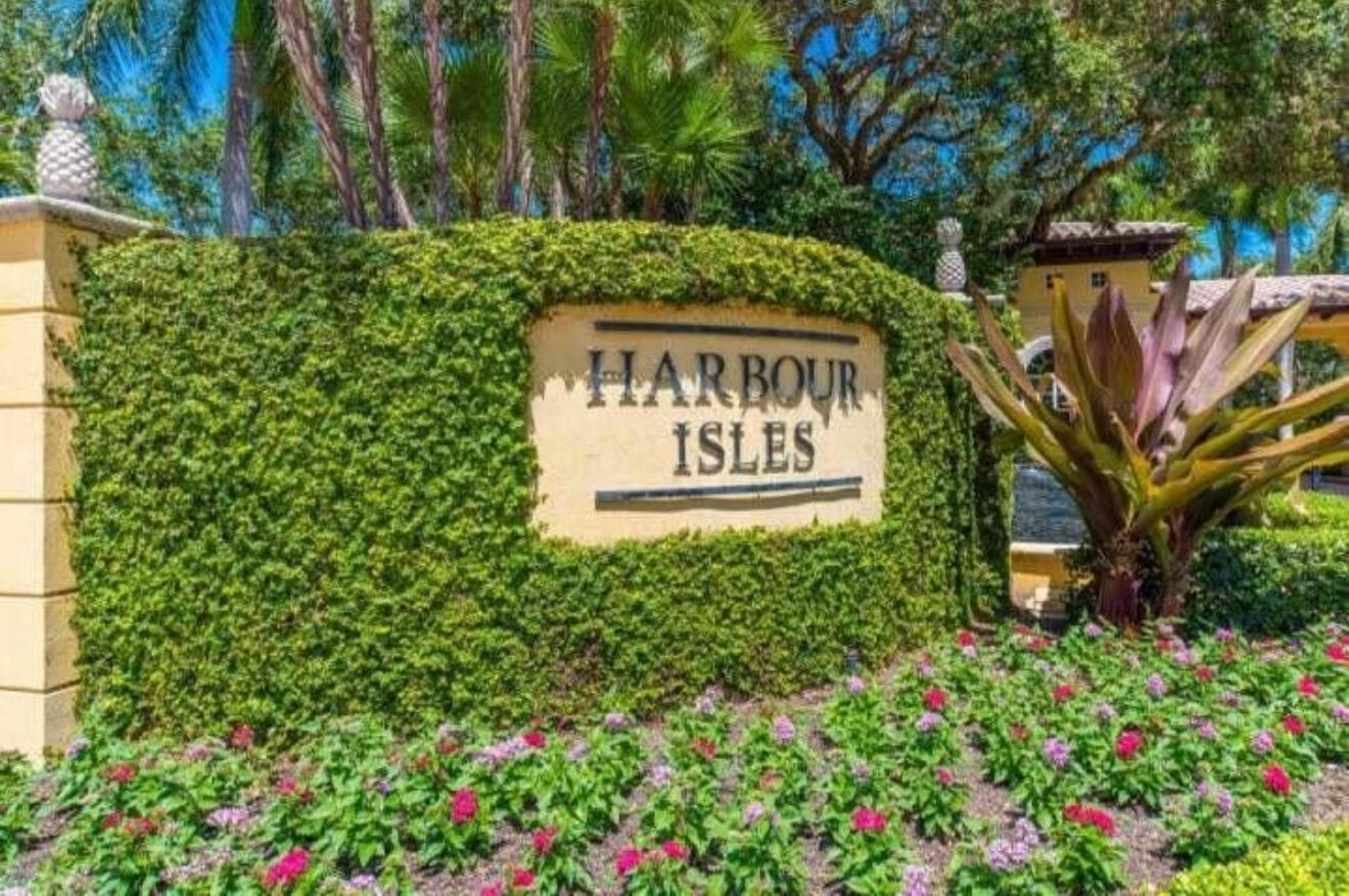 HARBOUR ISLES - Residential