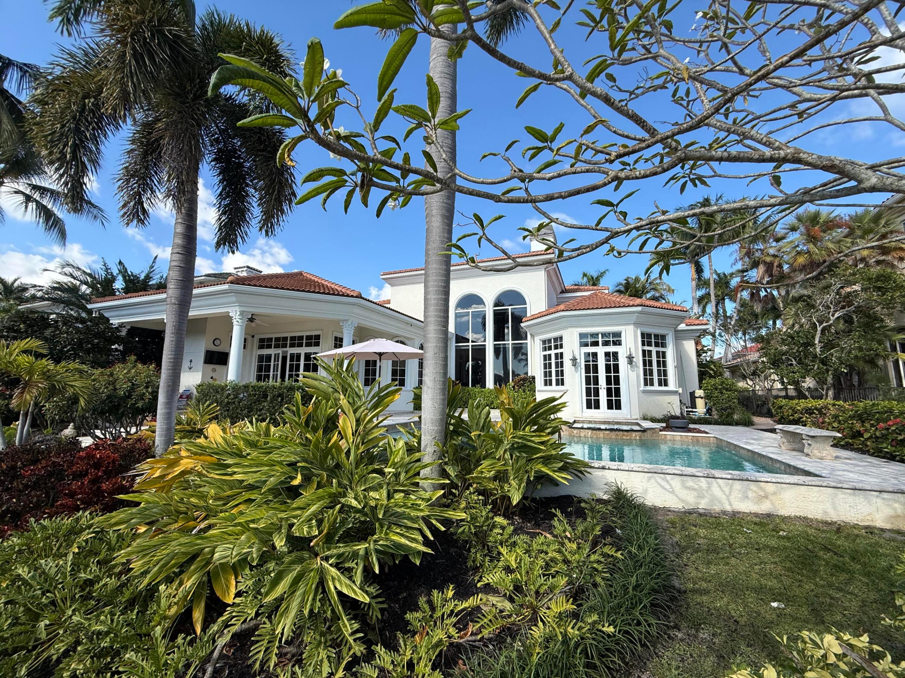 HARBOUR ISLES - Residential