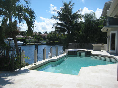 ROYAL PALM YACHT & COUNTRY CLUB - Residential