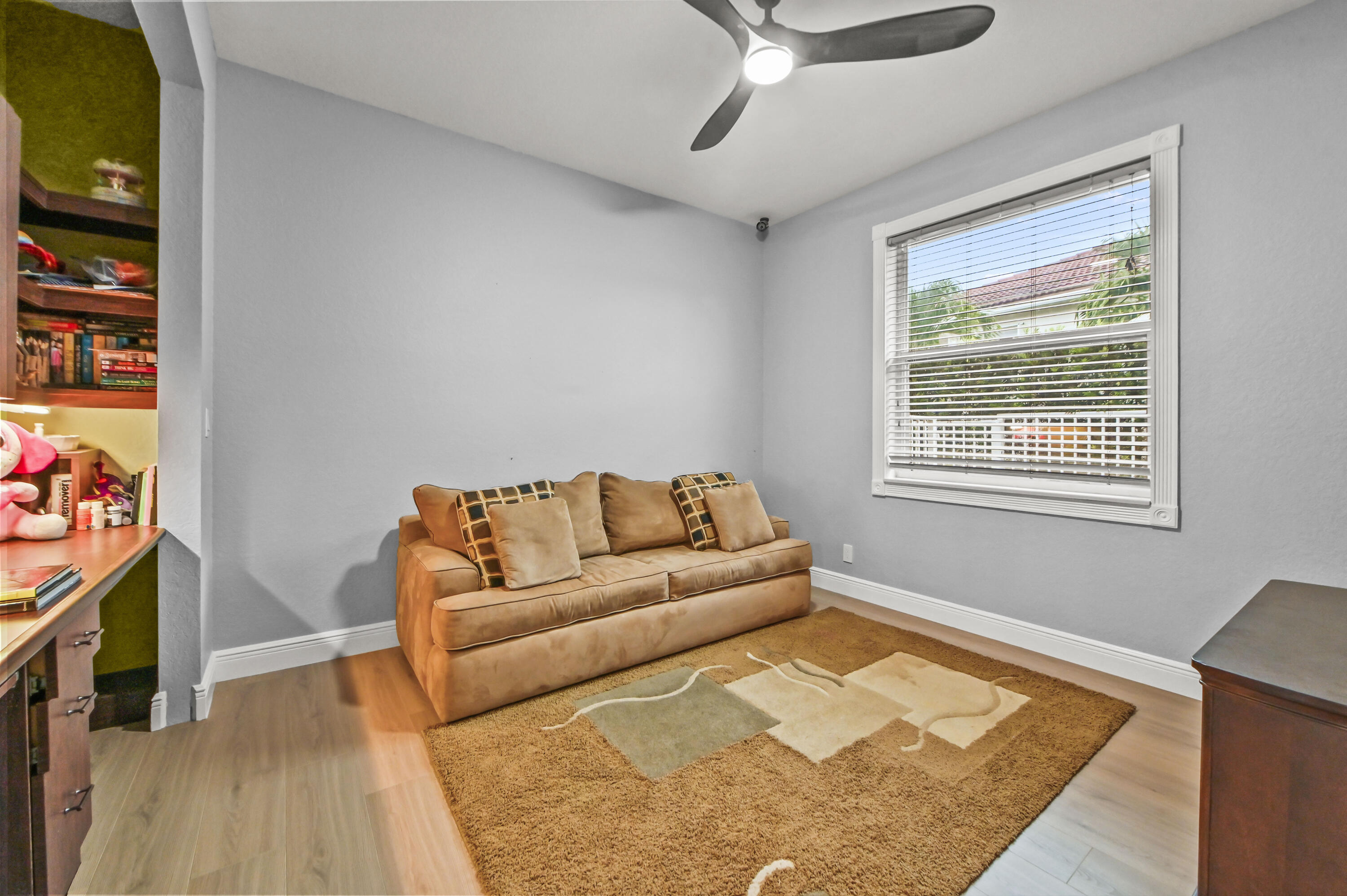 ISLES AT WELLINGTON - Residential