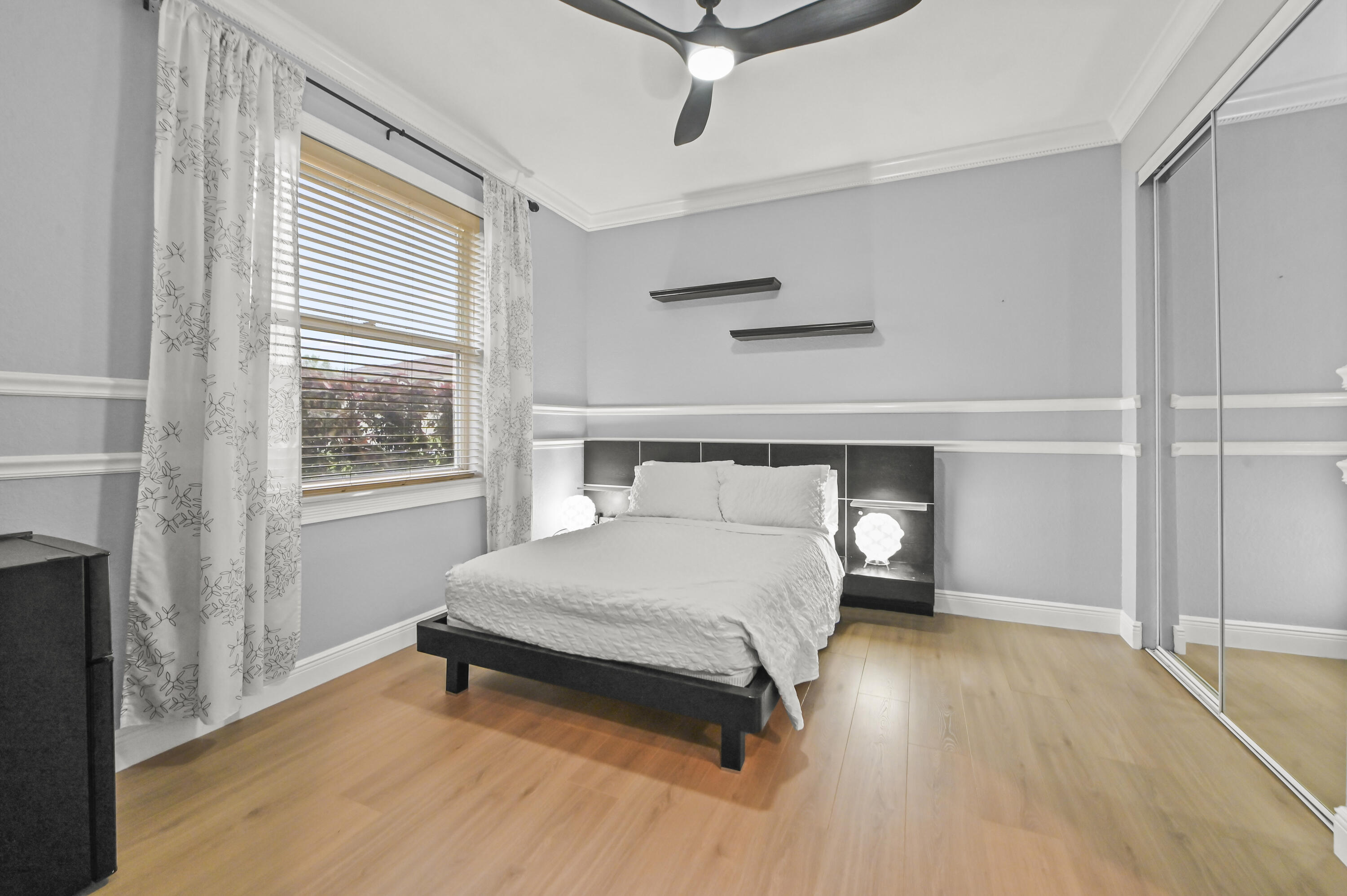 ISLES AT WELLINGTON - Residential