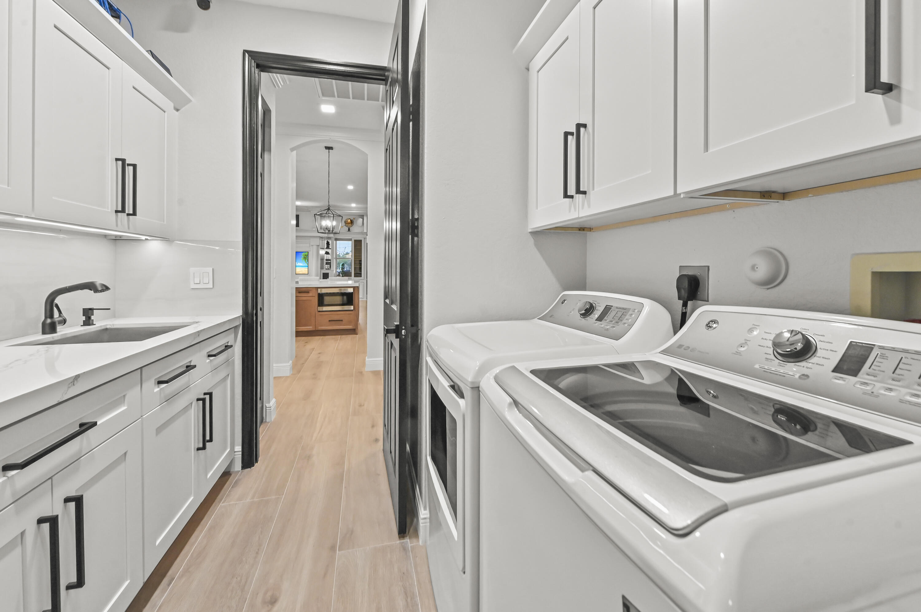 ISLES AT WELLINGTON - Residential