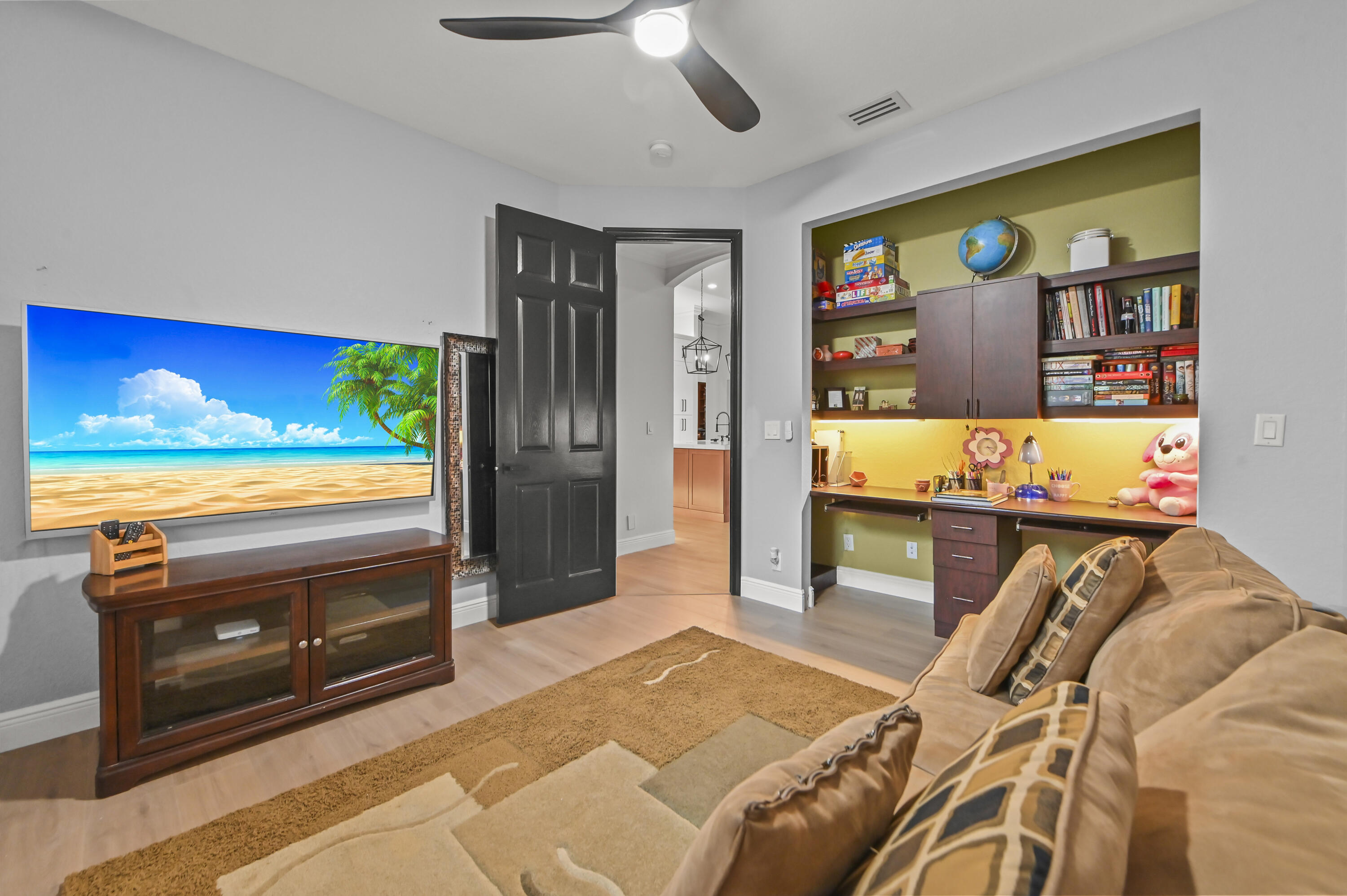 ISLES AT WELLINGTON - Residential