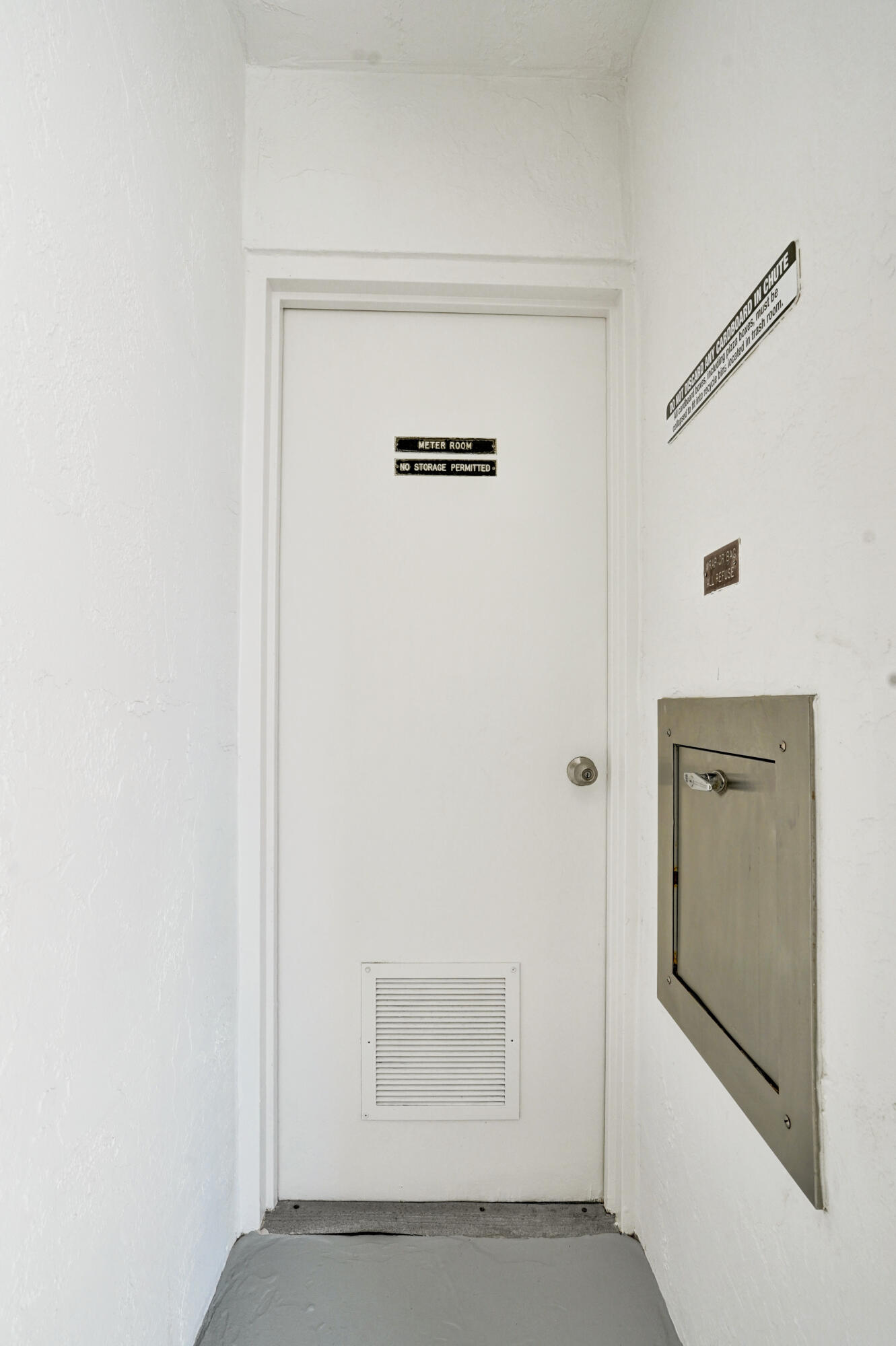DELPHI TOWERS CONDO - Residential Lease