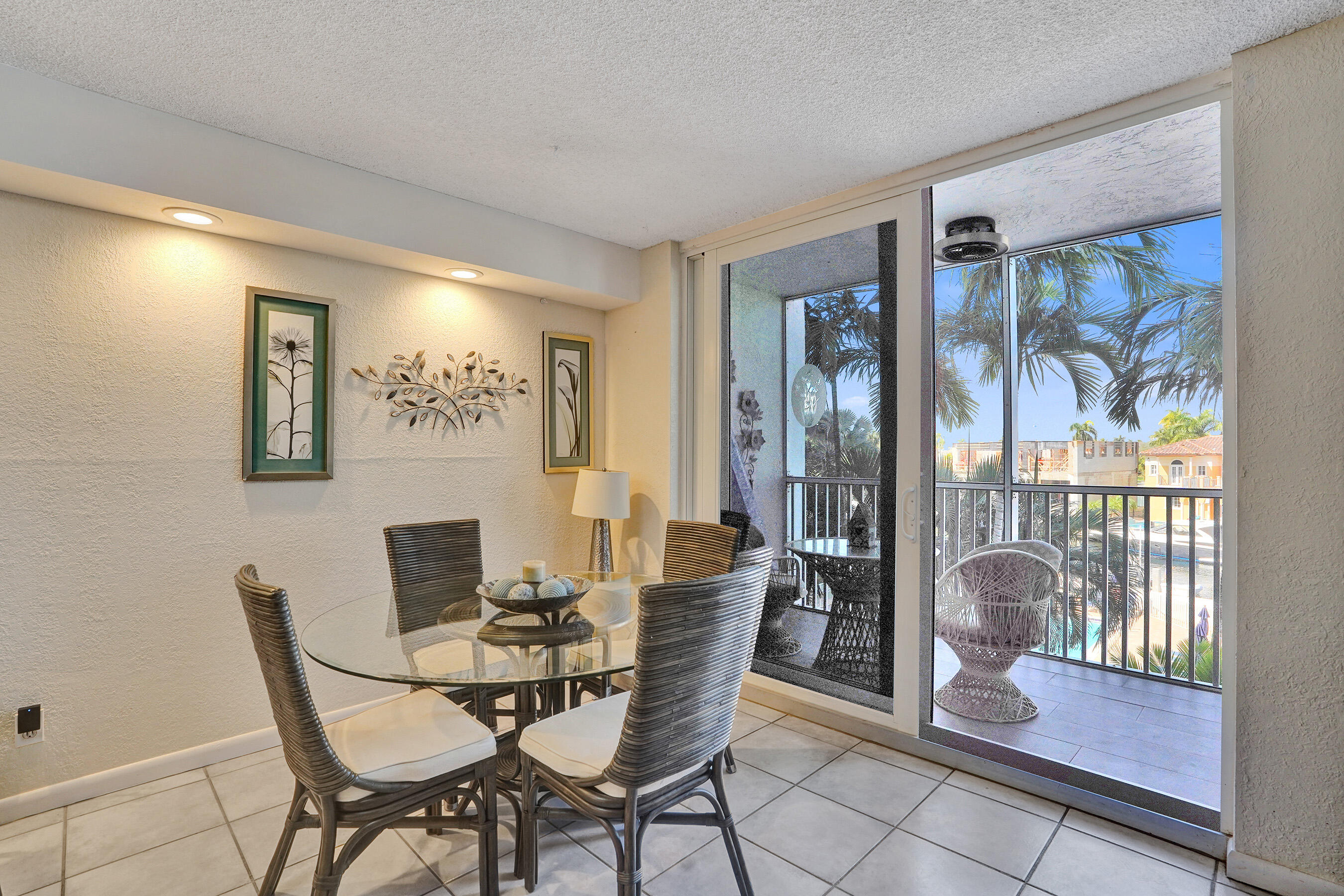 DELPHI TOWERS CONDO - Residential Lease