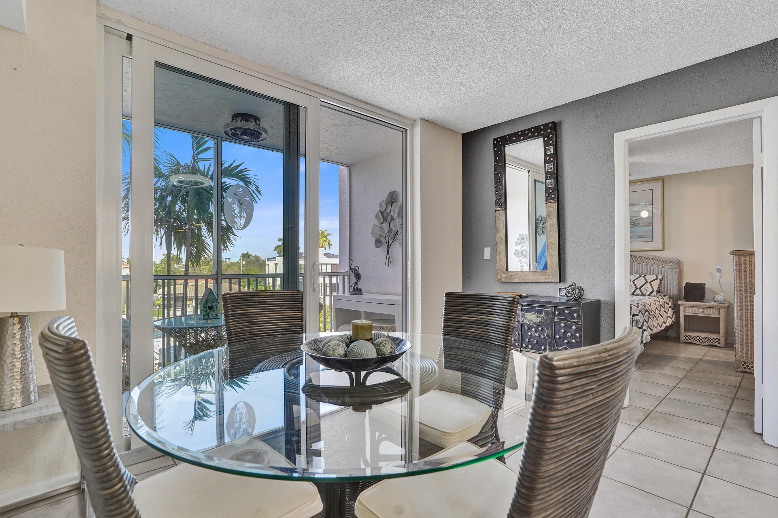 DELPHI TOWERS CONDO - Residential Lease