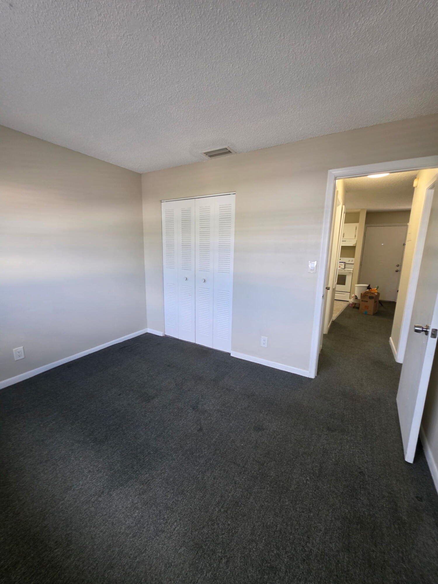 VILLAGE PARK AT OAKLAND CONDO - Residential Lease