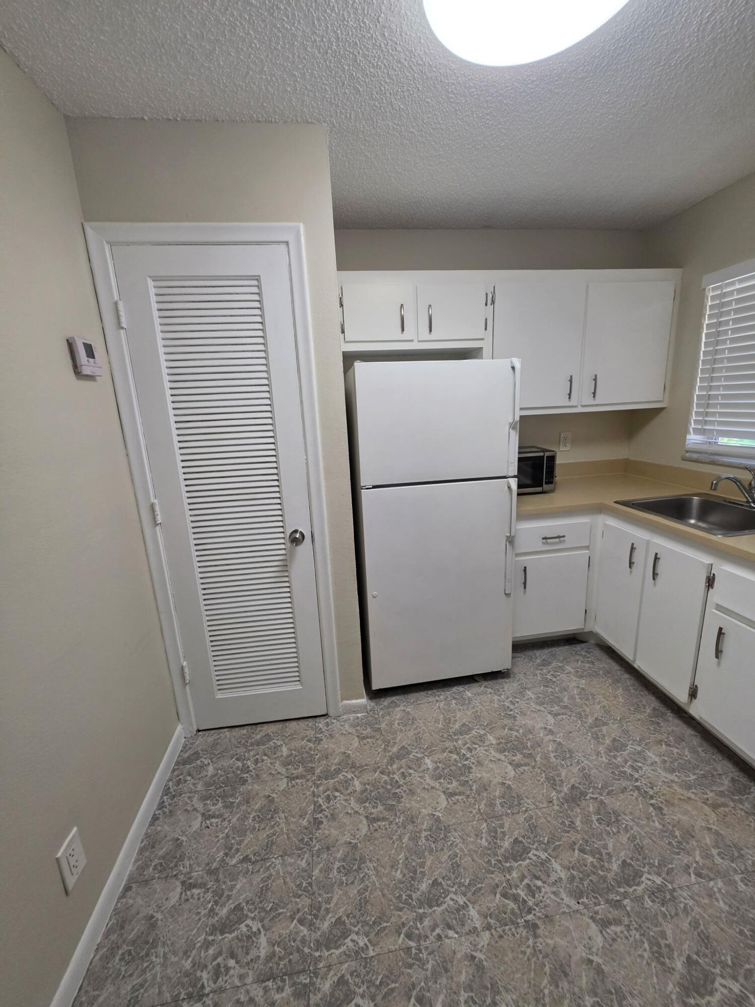 VILLAGE PARK AT OAKLAND CONDO - Residential Lease