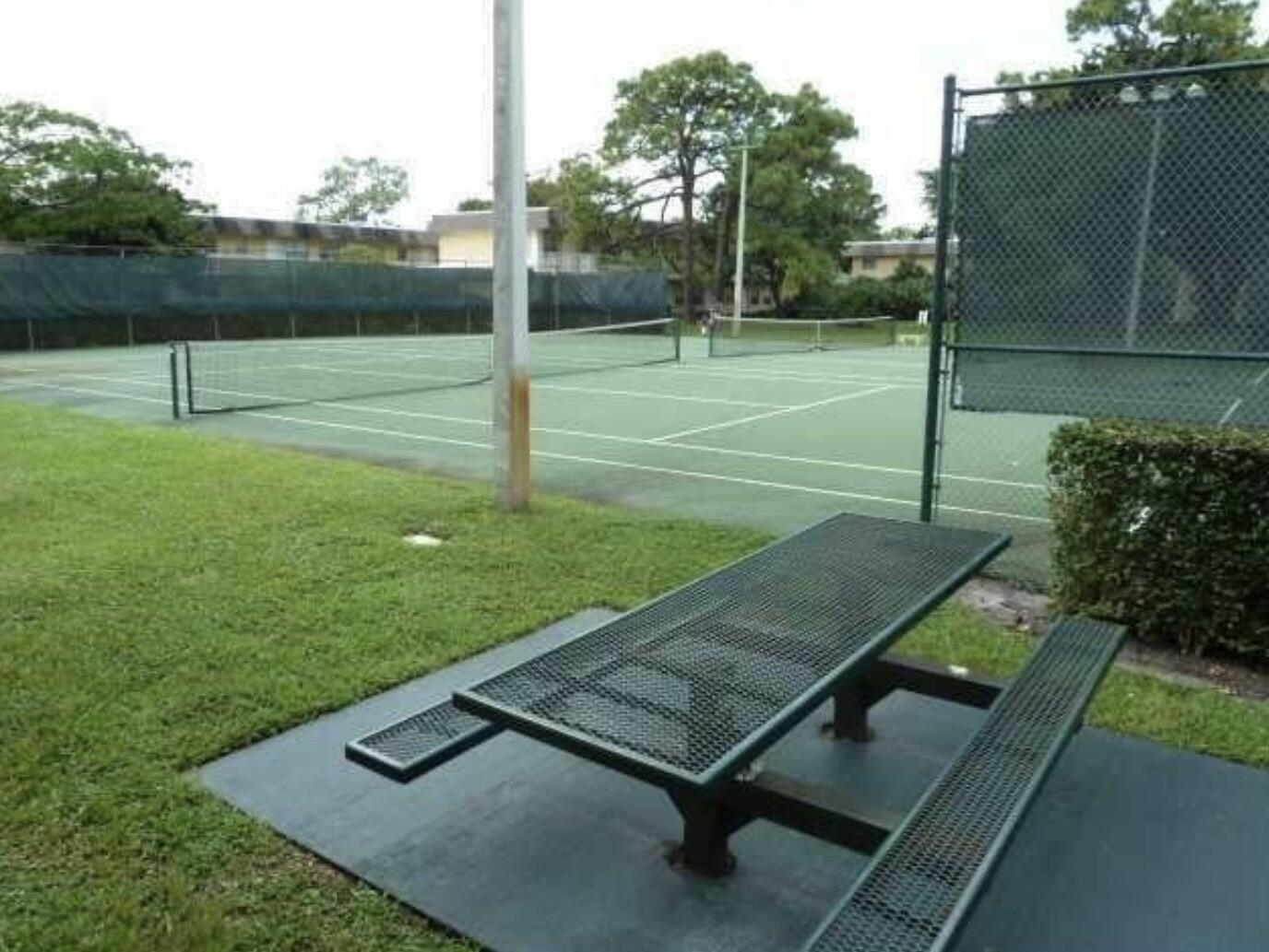 VILLAGE PARK AT OAKLAND CONDO - Residential Lease