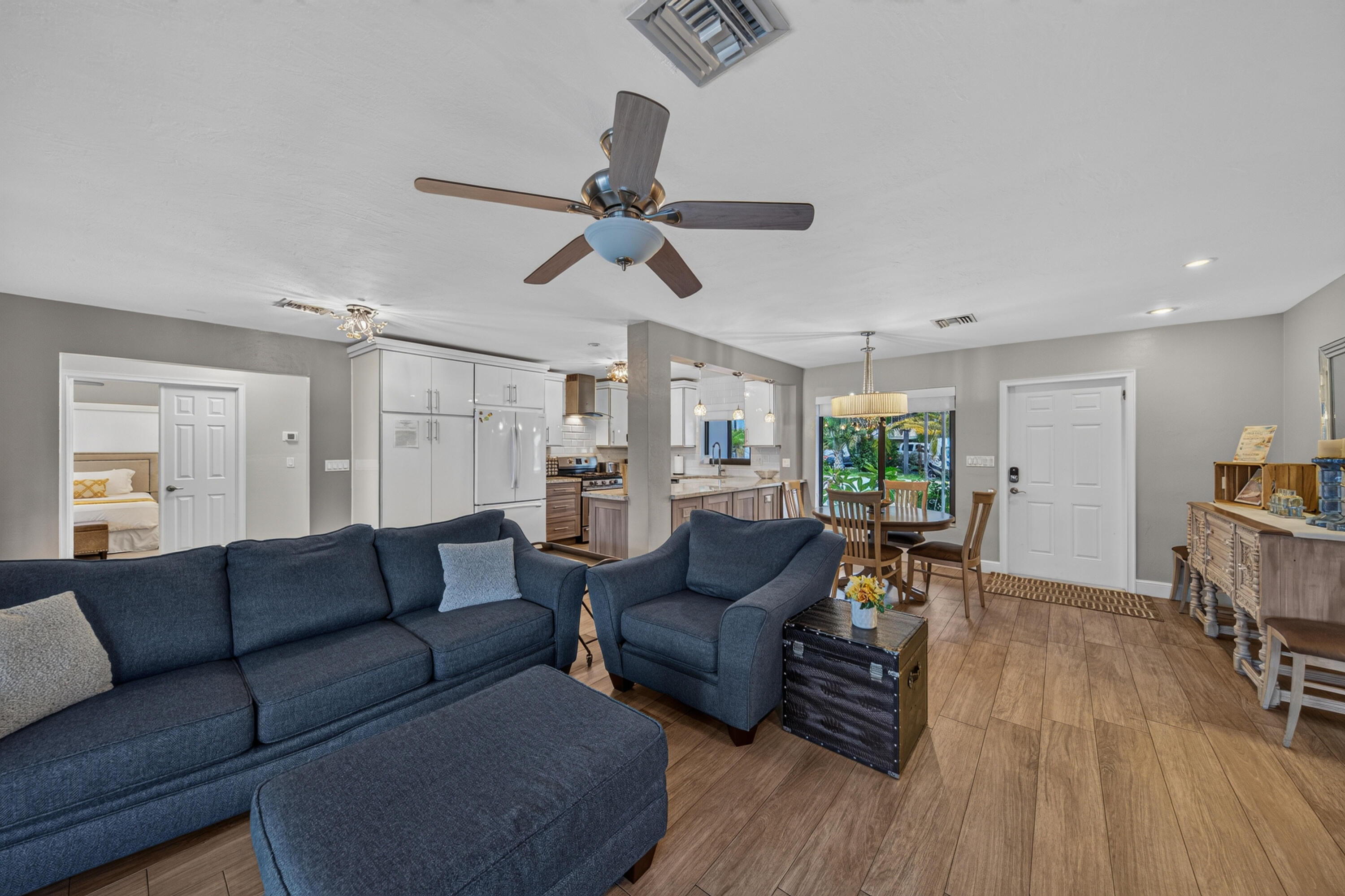 POMPANO ISLES SEC - Residential