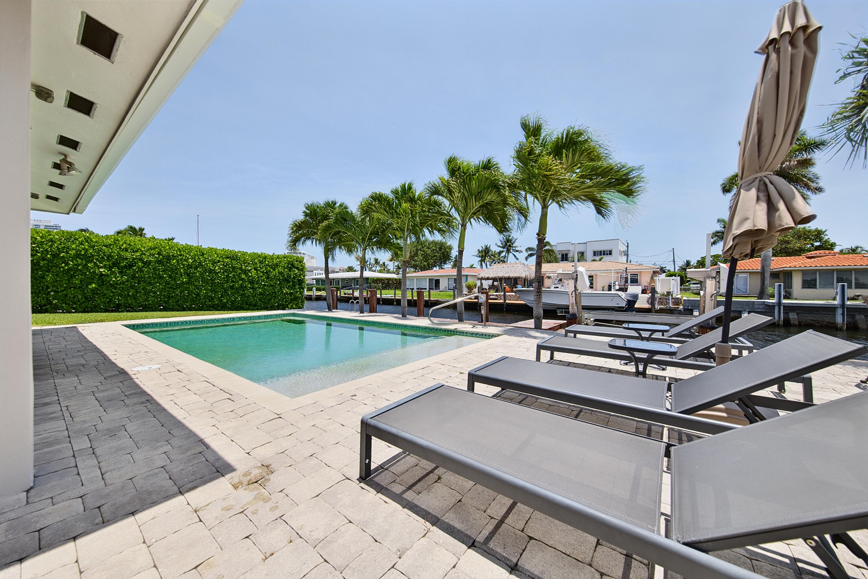 POMPANO ISLES SEC - Residential