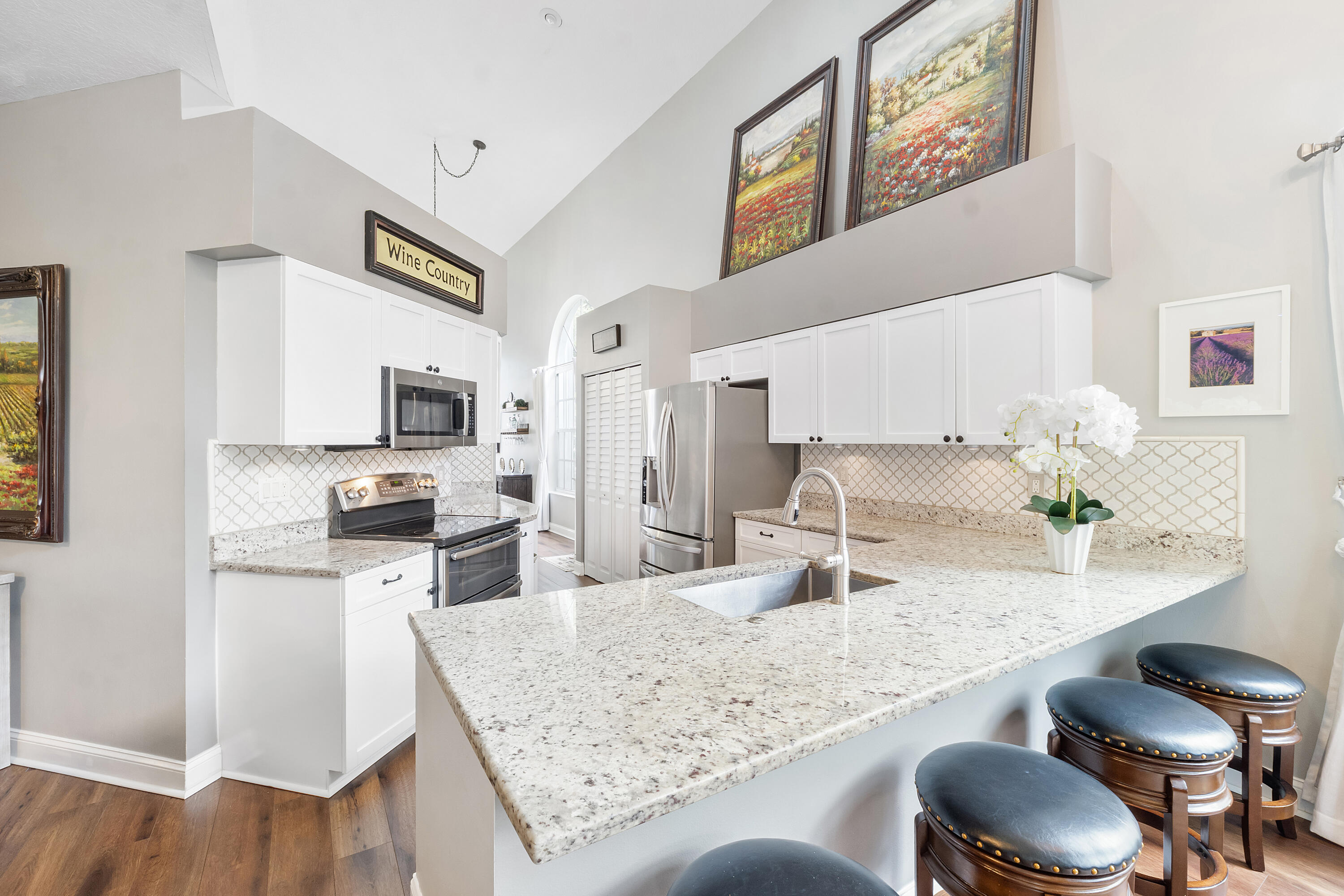 LAKEVIEW DRIVE SUBDIVISION - Residential