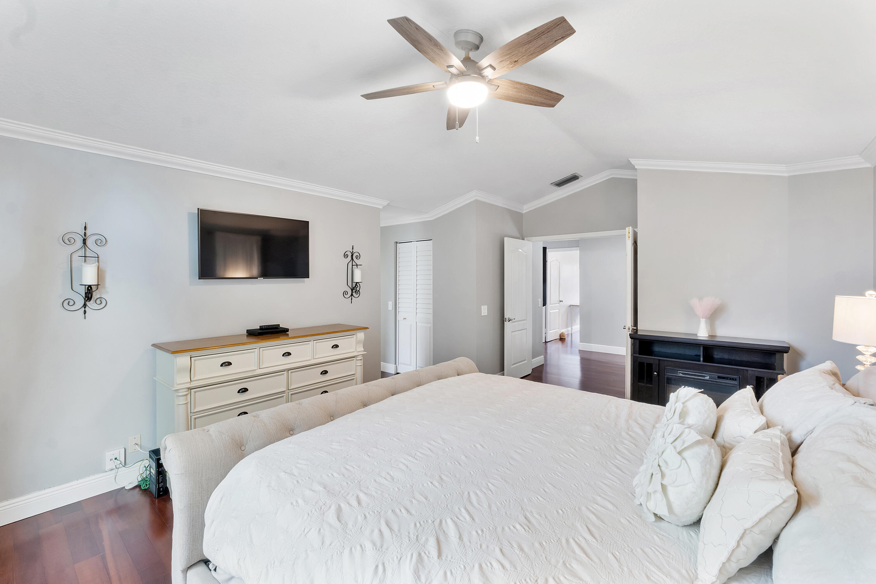 LAKEVIEW DRIVE SUBDIVISION - Residential