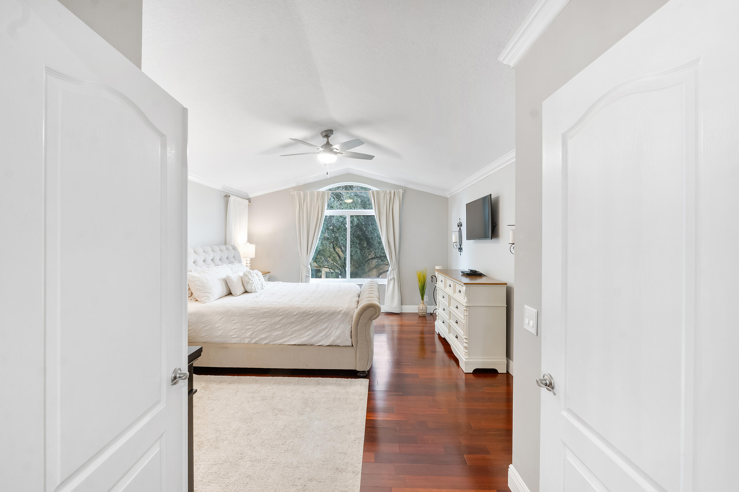 LAKEVIEW DRIVE SUBDIVISION - Residential