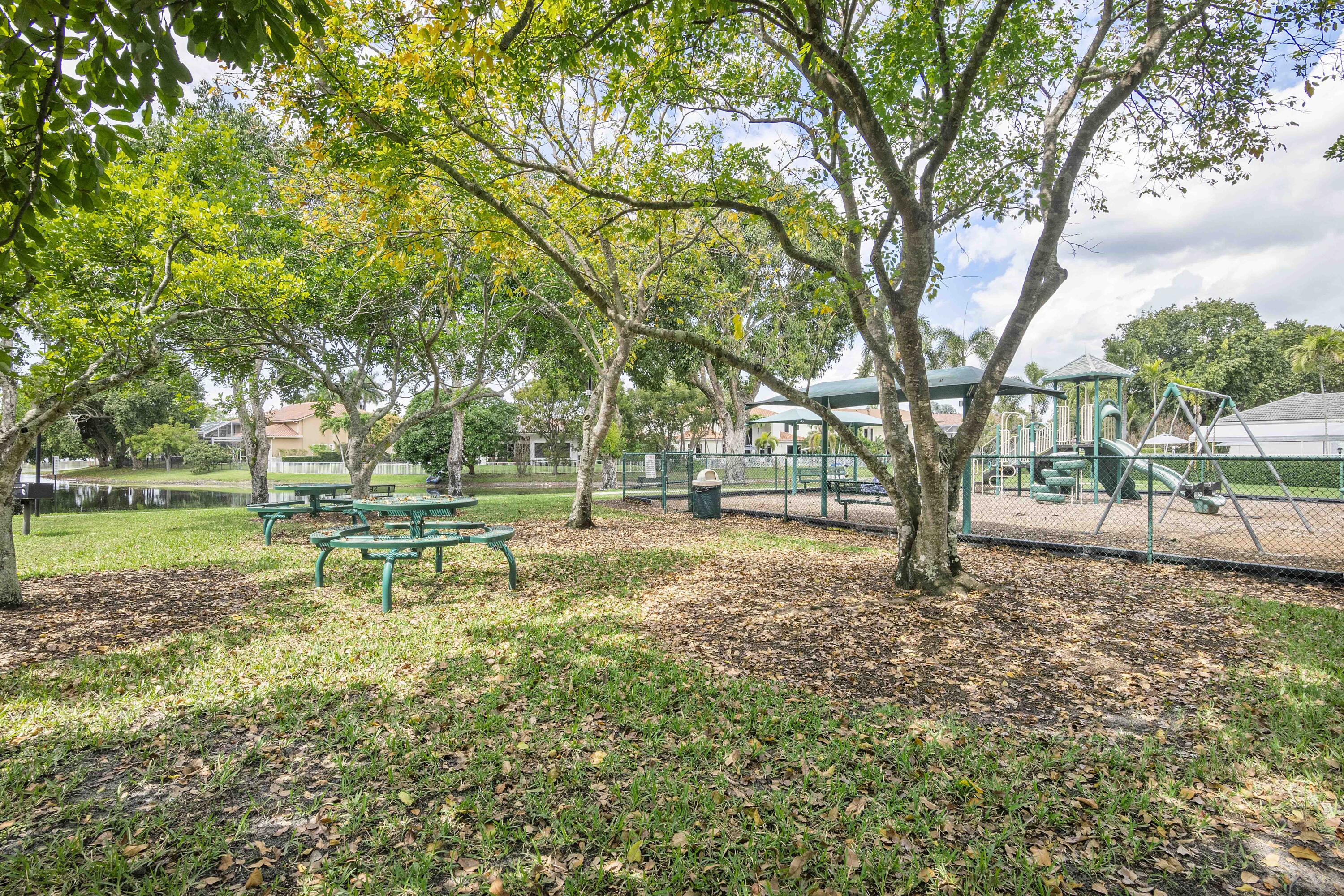 LAKEVIEW DRIVE SUBDIVISION - Residential