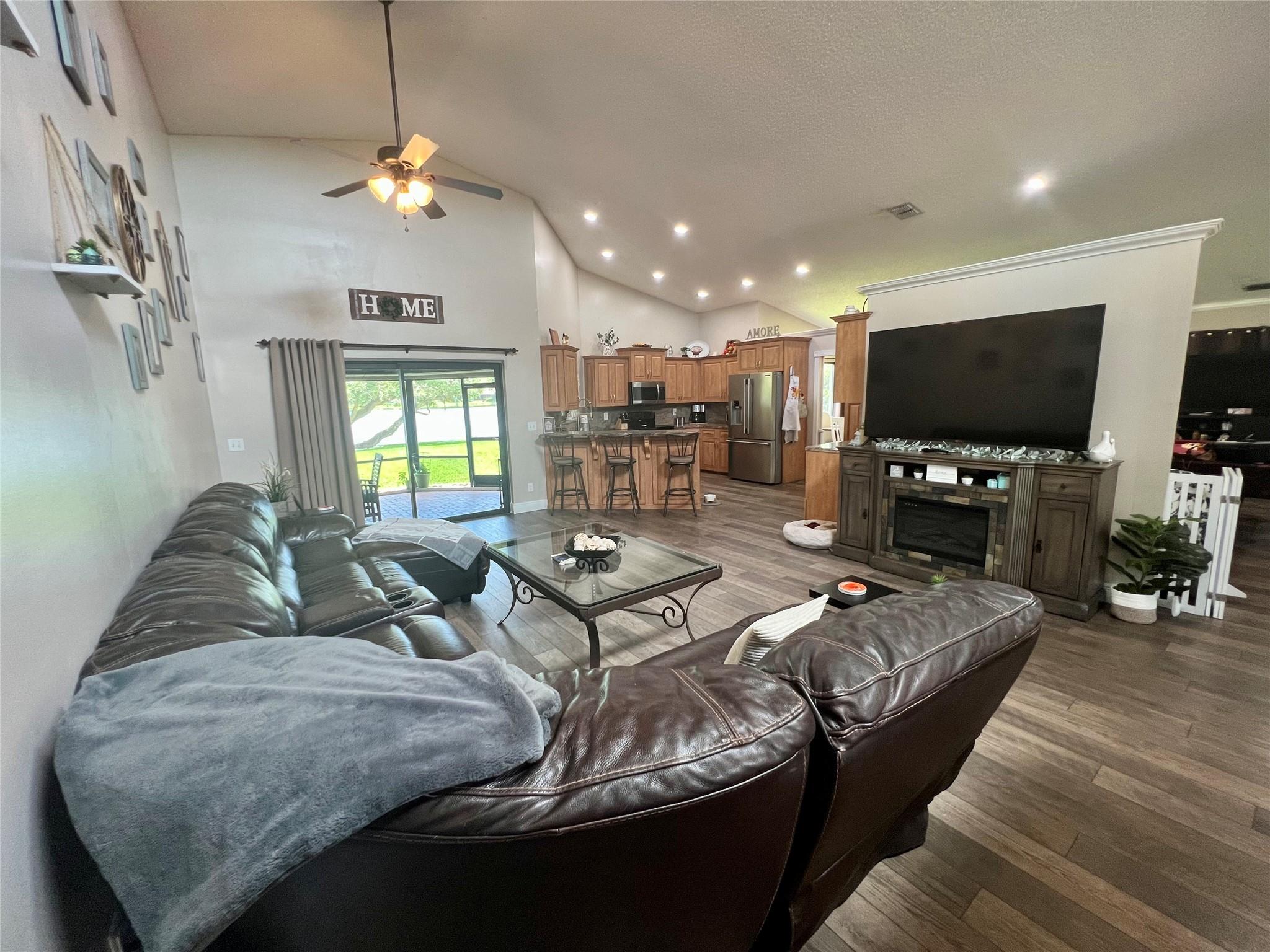 Pine Lake Ridge Rep 127-4 - Residential
