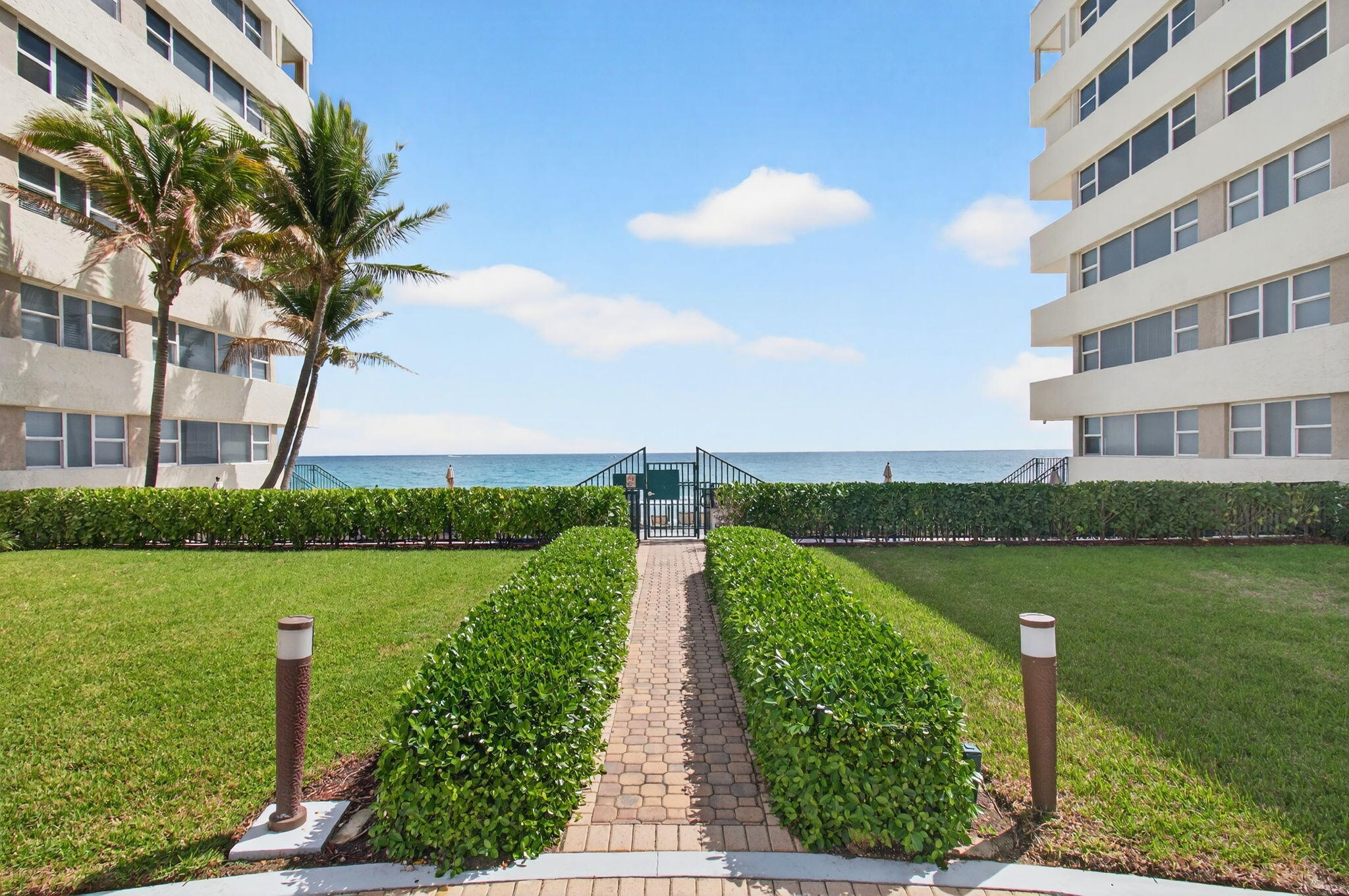 PORT DE MER CONDO - Residential
