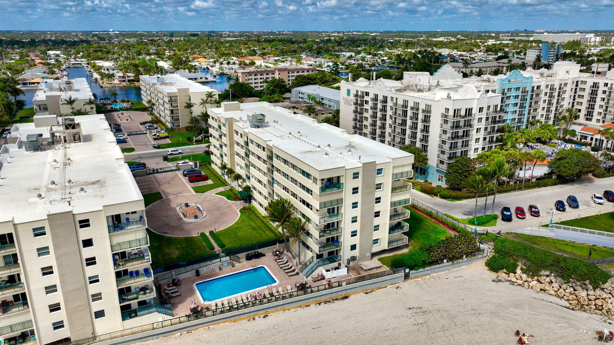 PORT DE MER CONDO - Residential