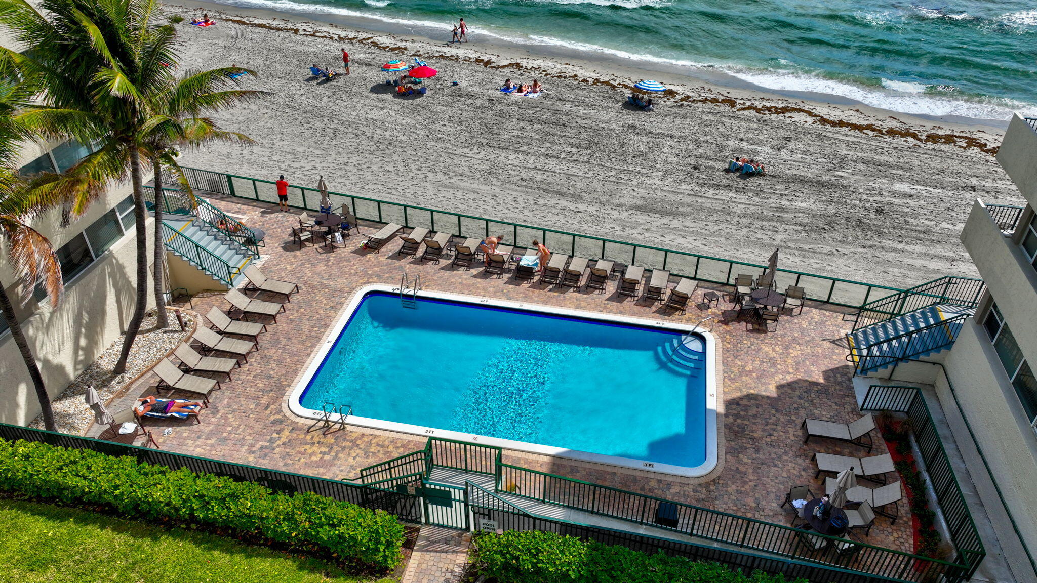 PORT DE MER CONDO - Residential