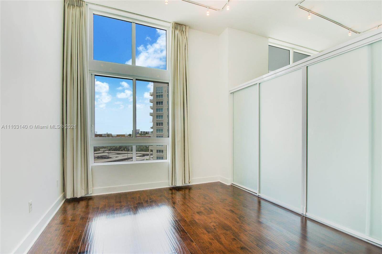 Quantum on the Bay - Residential Lease
