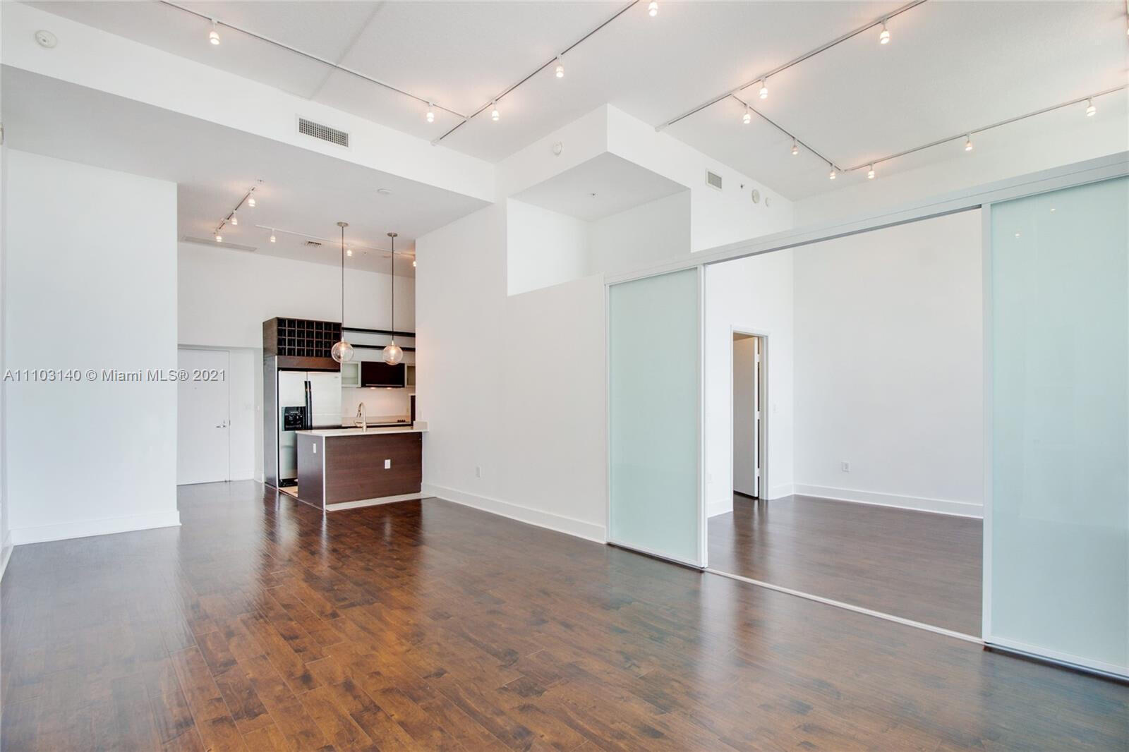 Quantum on the Bay - Residential Lease